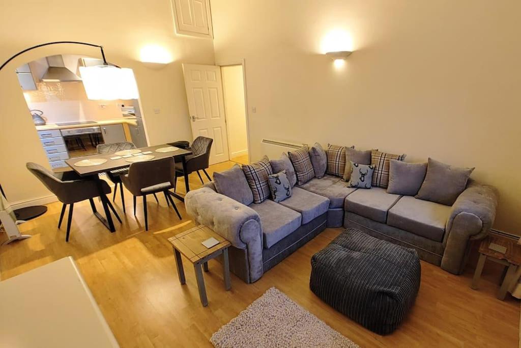 Two-Bedroom Apartment photo 3