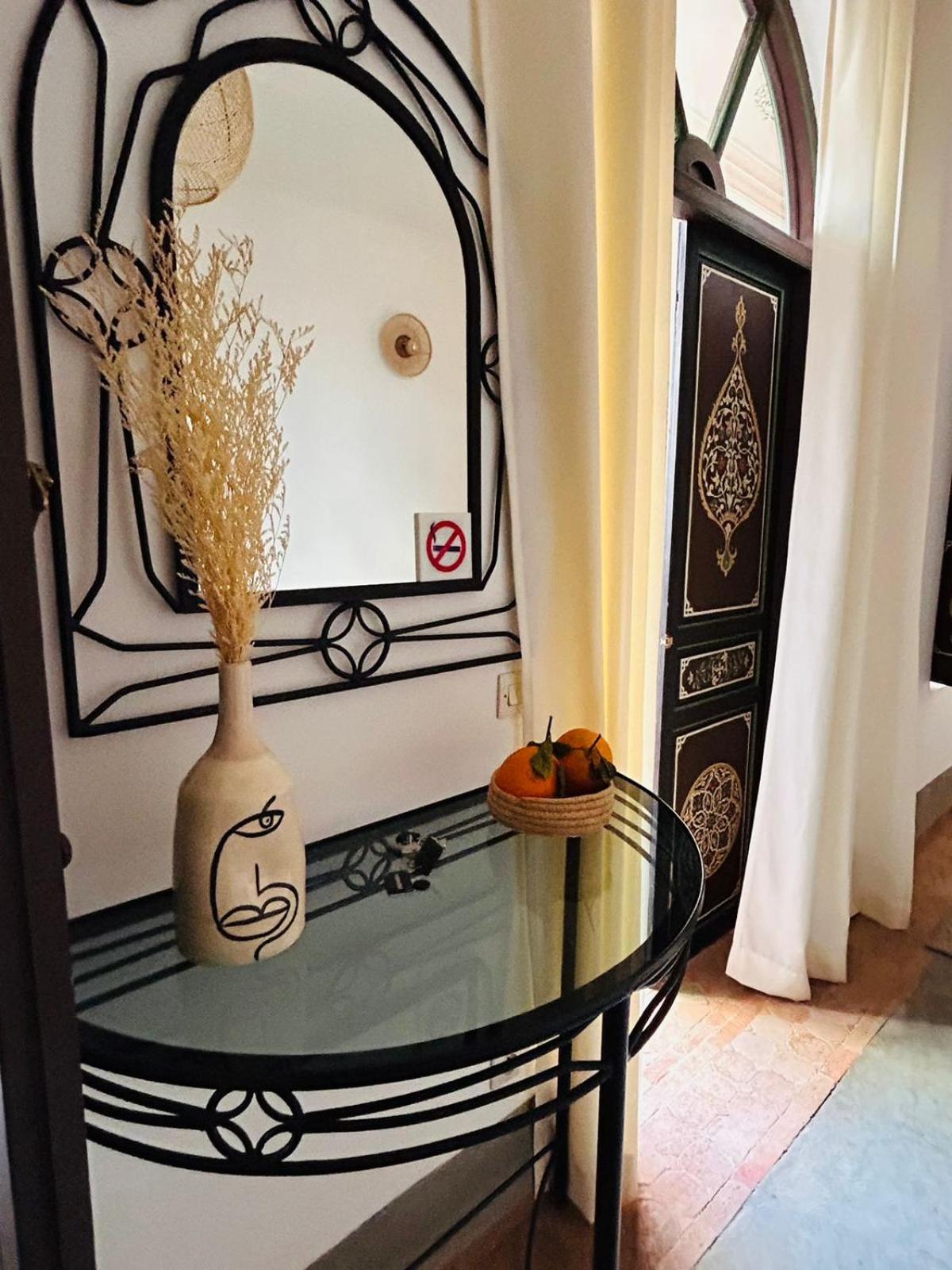 Suite - Photo 5