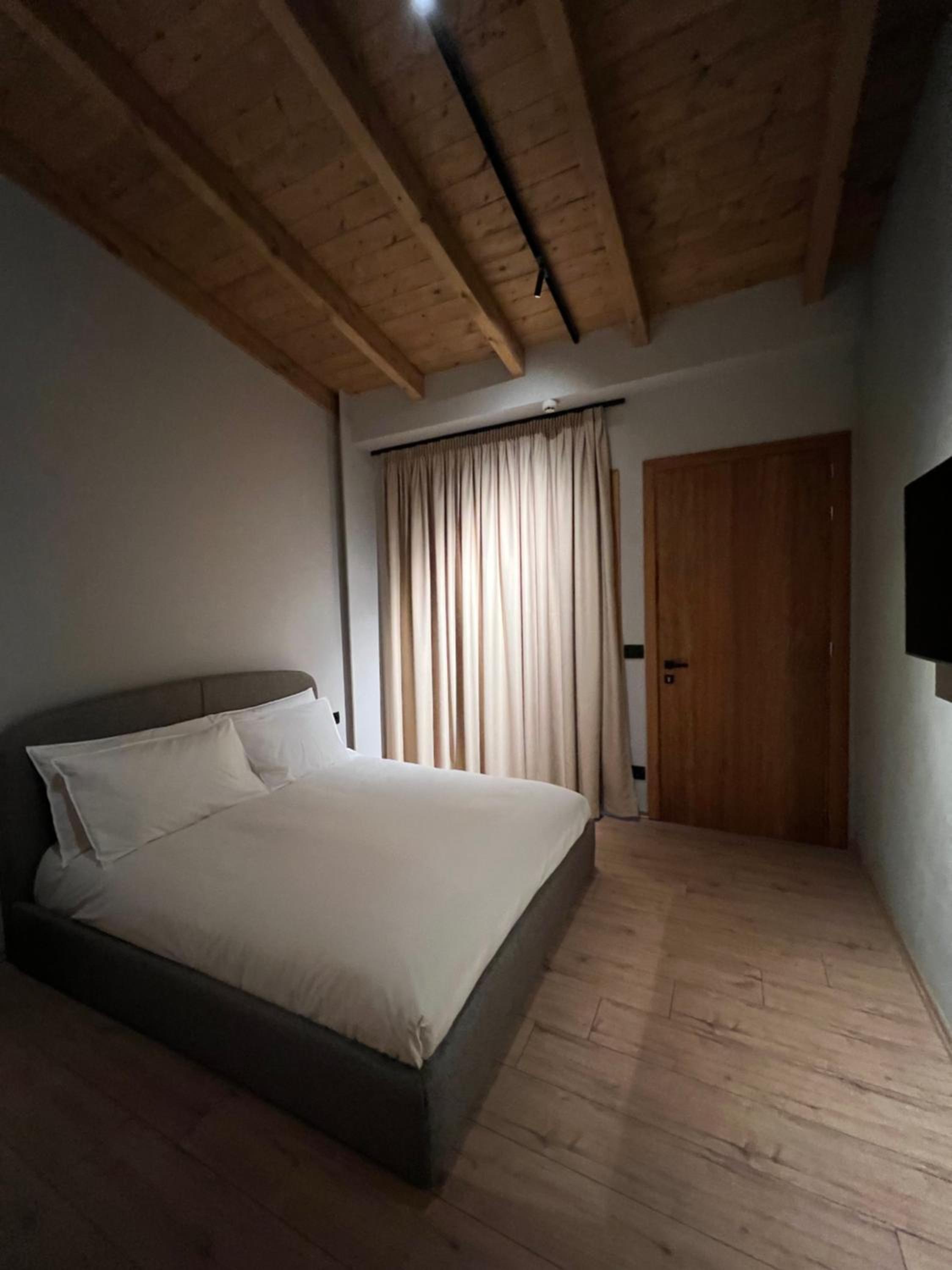 Standard Double Room: Saranda