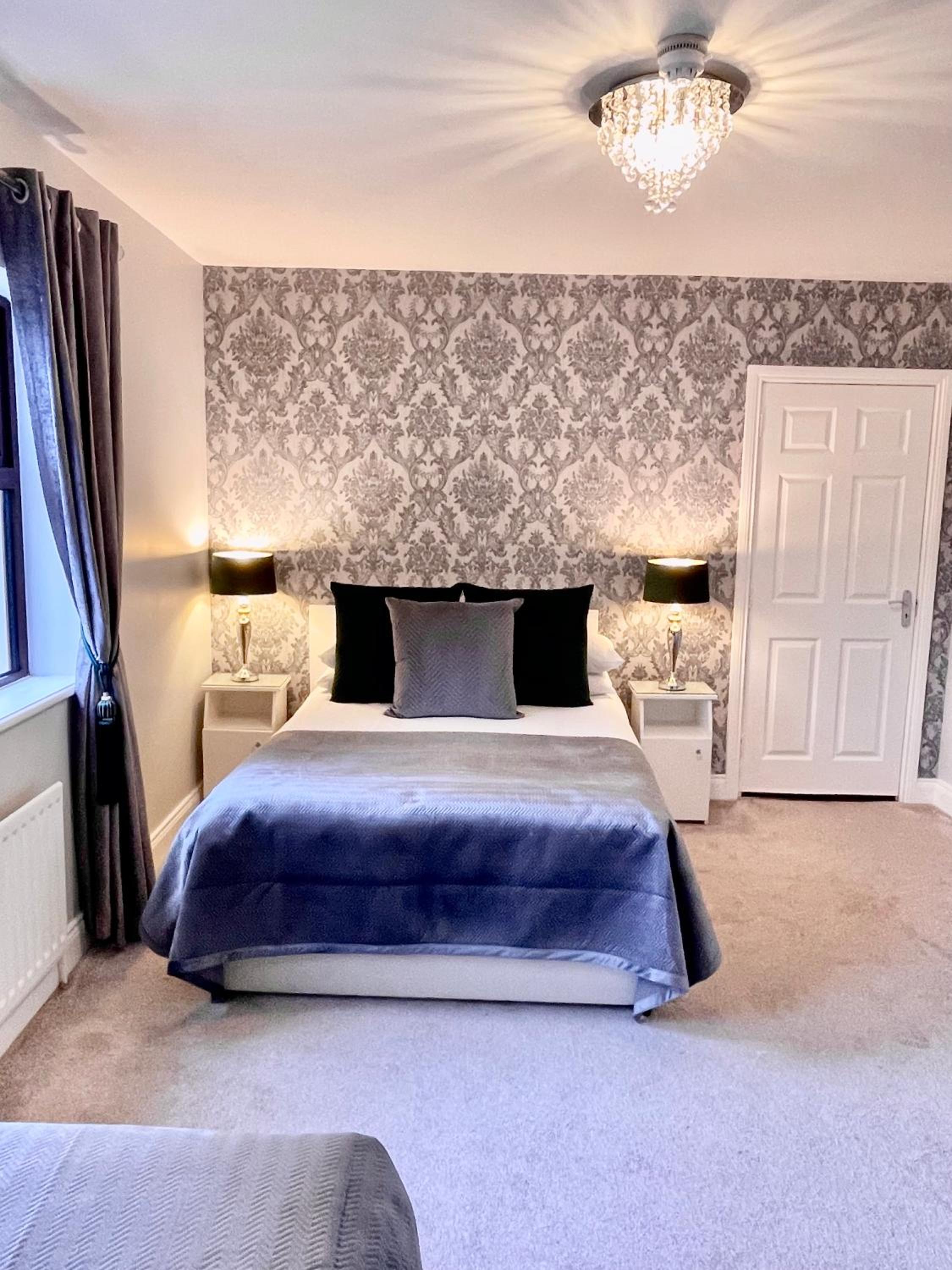  Triple Room with 1 Double bed and 1 Single Bed - Photo 7