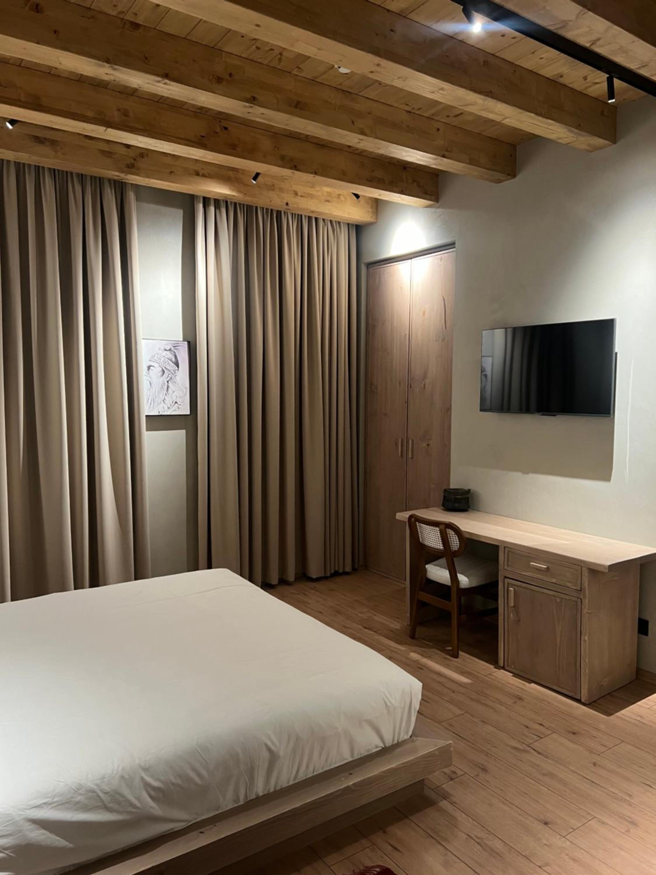 Deluxe Double Room: Kruja photo 2
