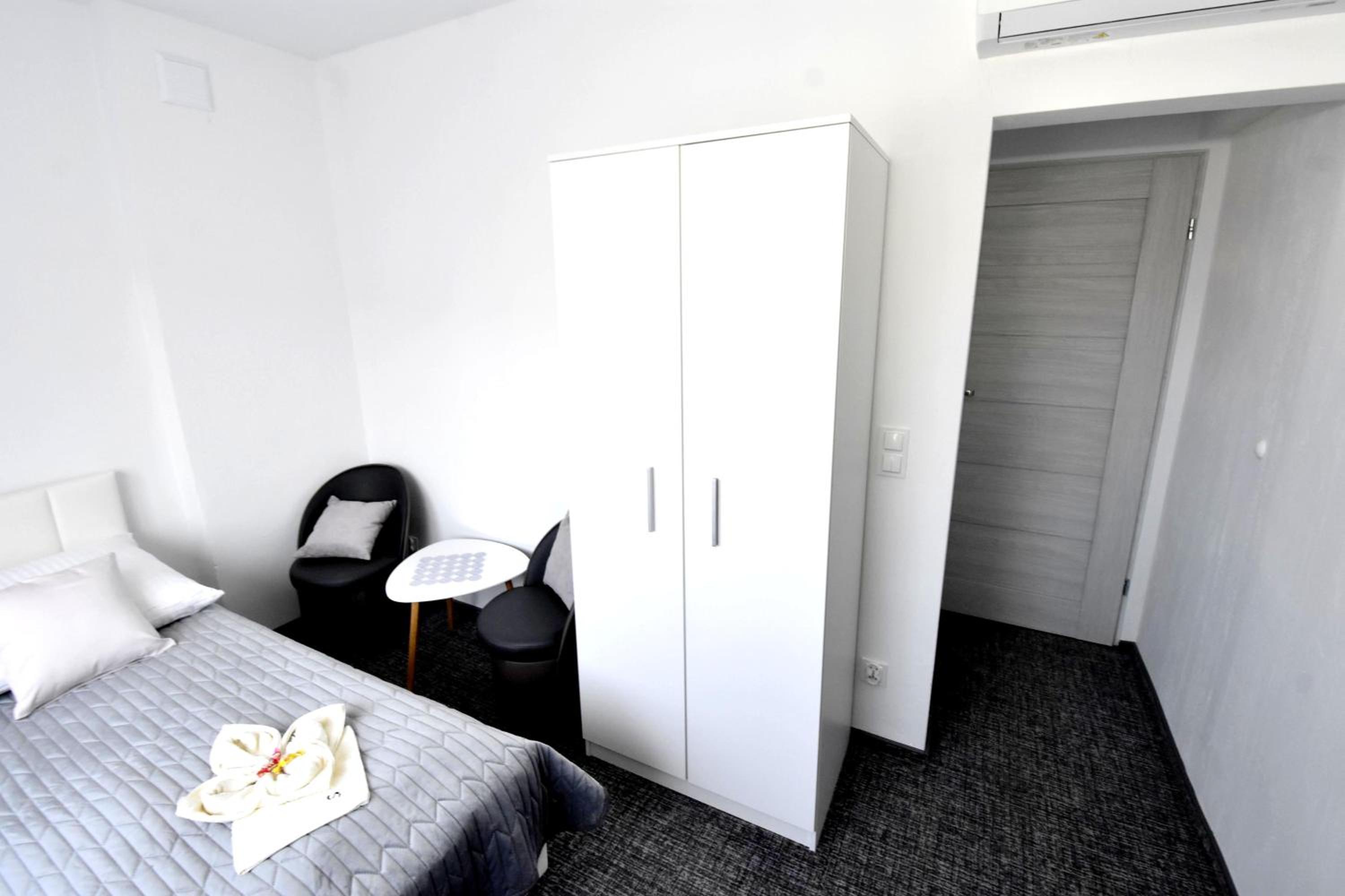 Deluxe Single Room photo 3