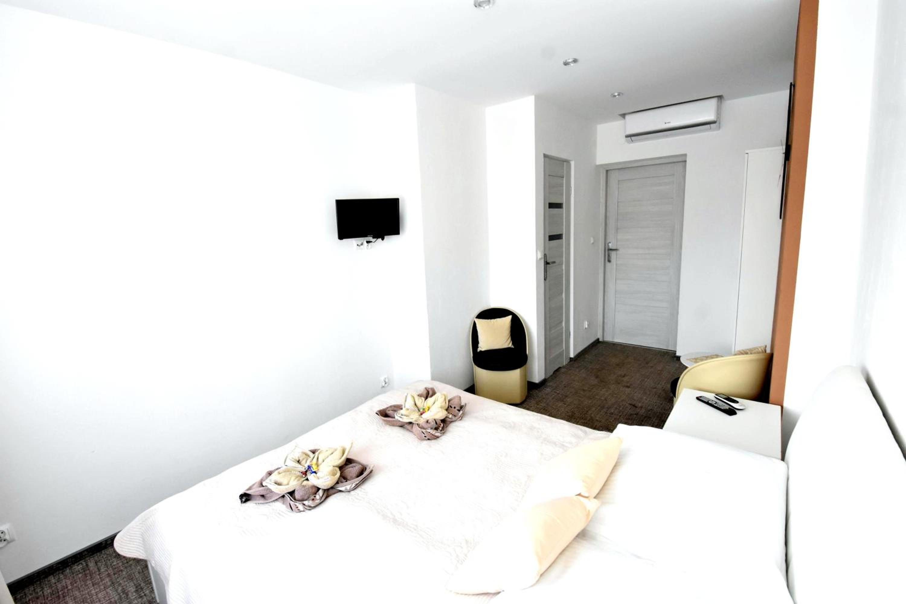 Deluxe Double Room photo 2