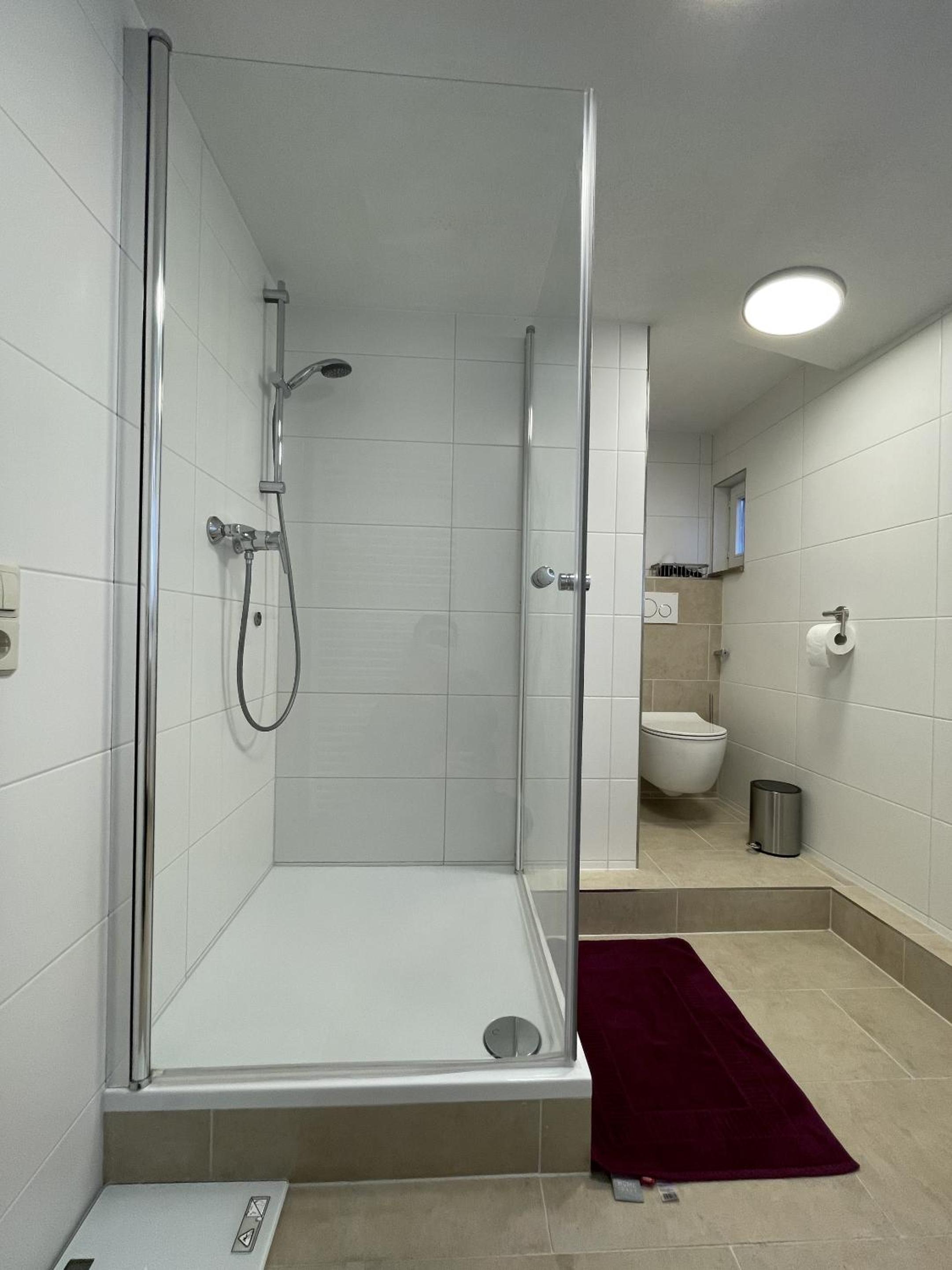 Two-Bedroom Deluxe Apartment photo 2