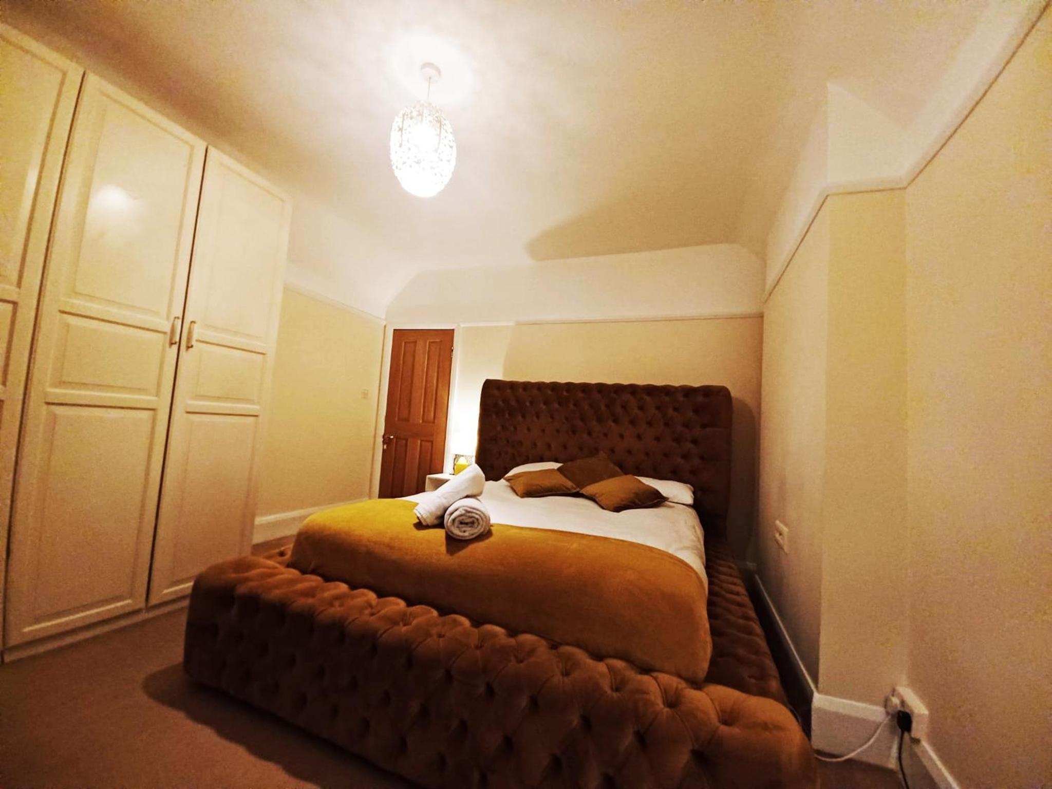 Deluxe King Room photo 2