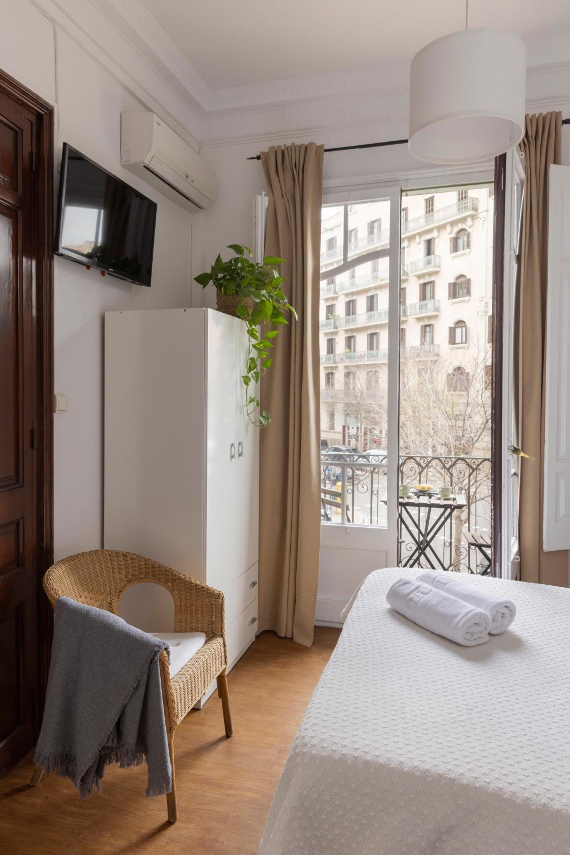 Habitación Doble con Baño Privado
