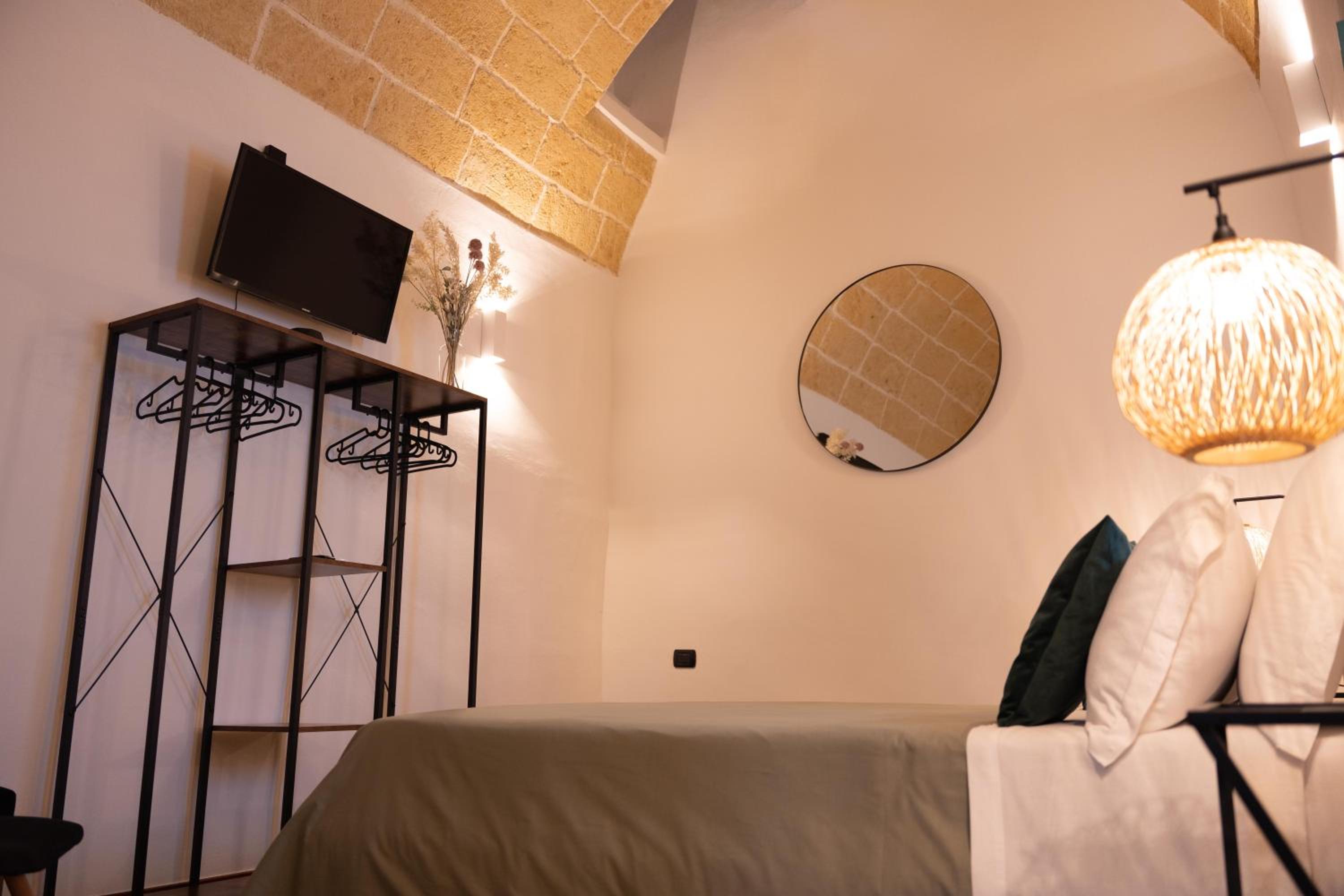 Double Room - Photo 4