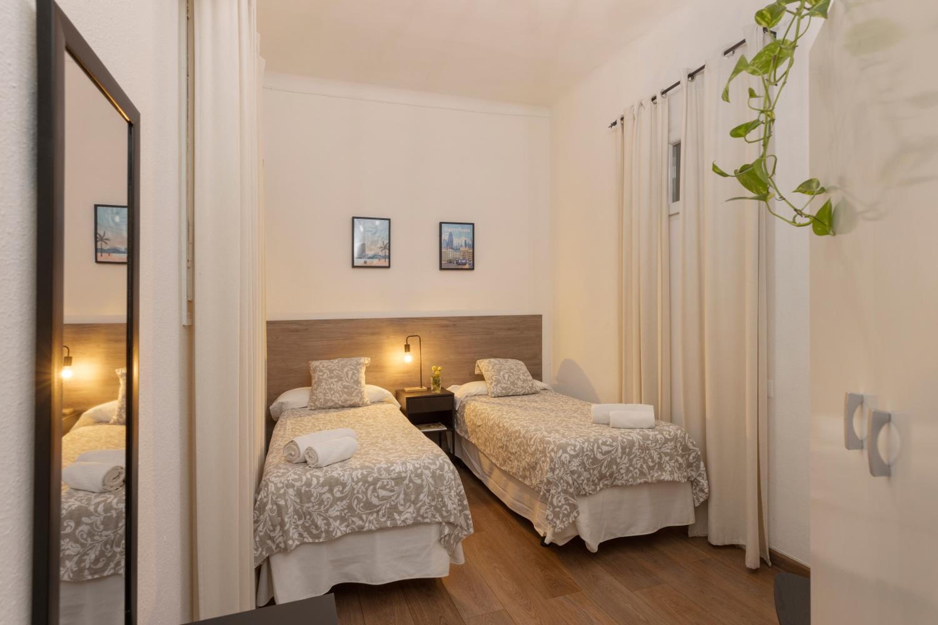Habitación Doble o con Dos Camas con Baño Privado