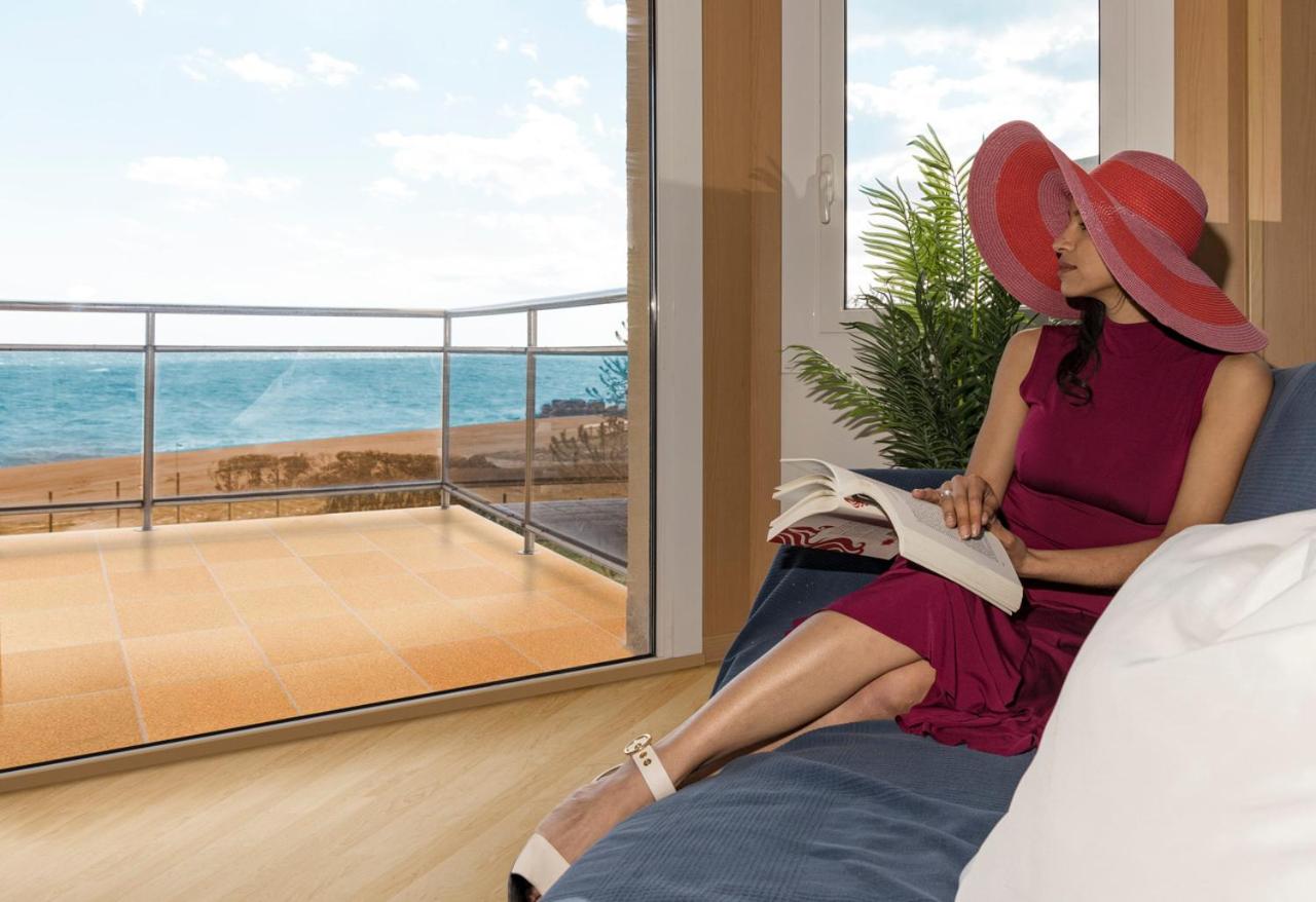 Two Bedroom Apartment with Sea View photo 3