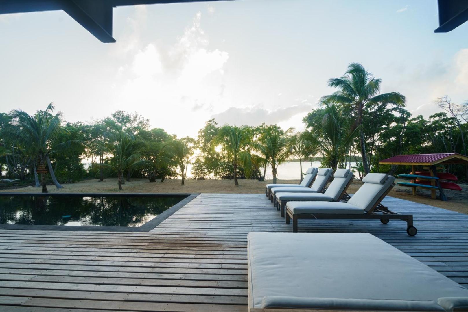 Villa photo 3