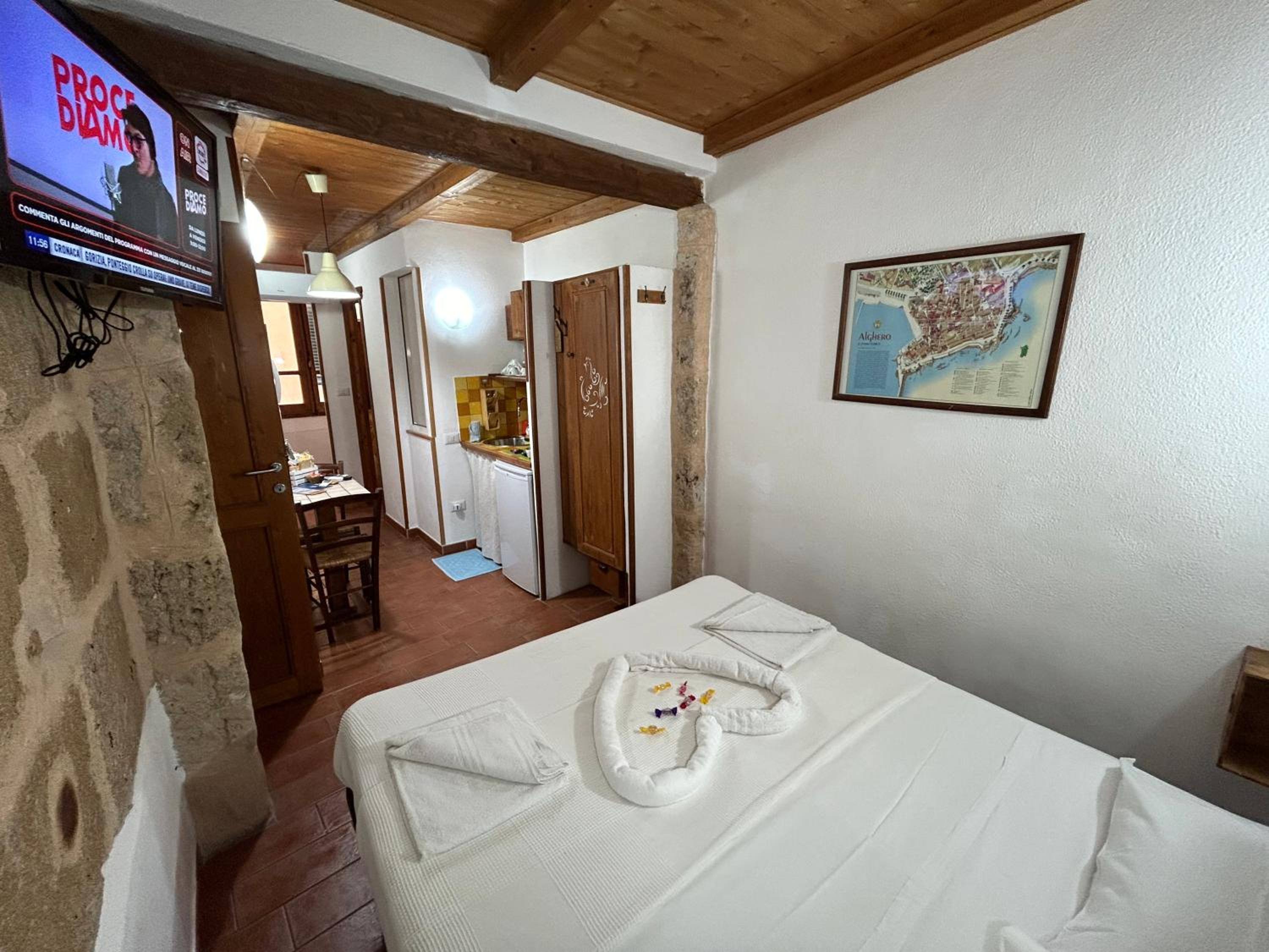 Double Room - Photo 30