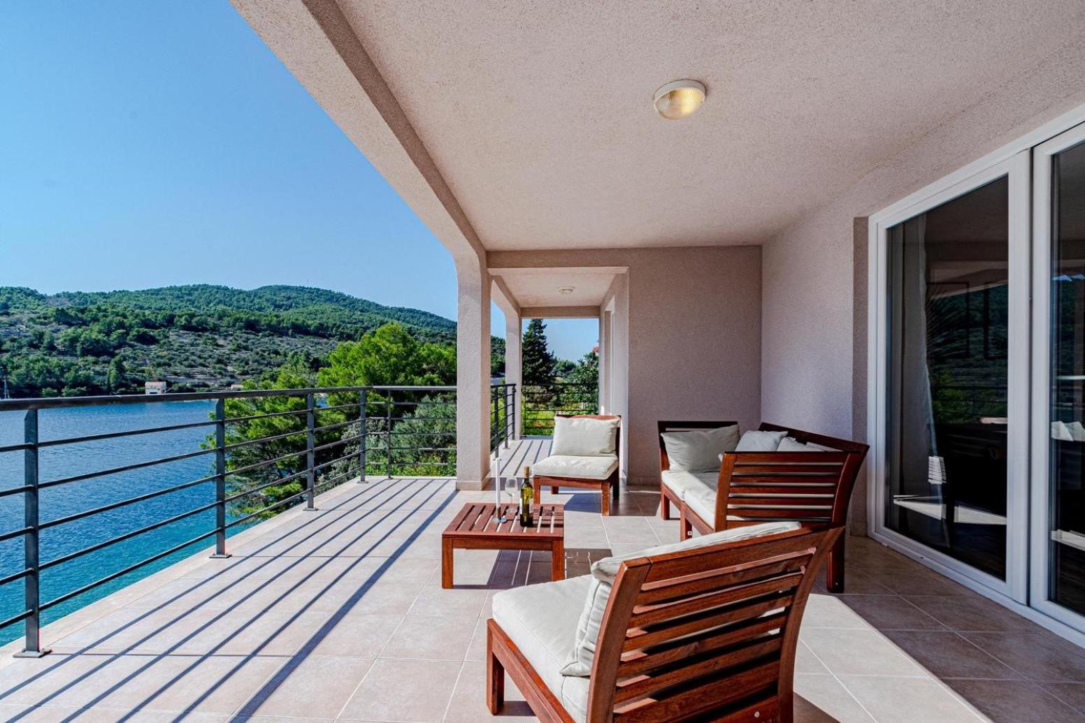 Villa with Private Pool photo 3