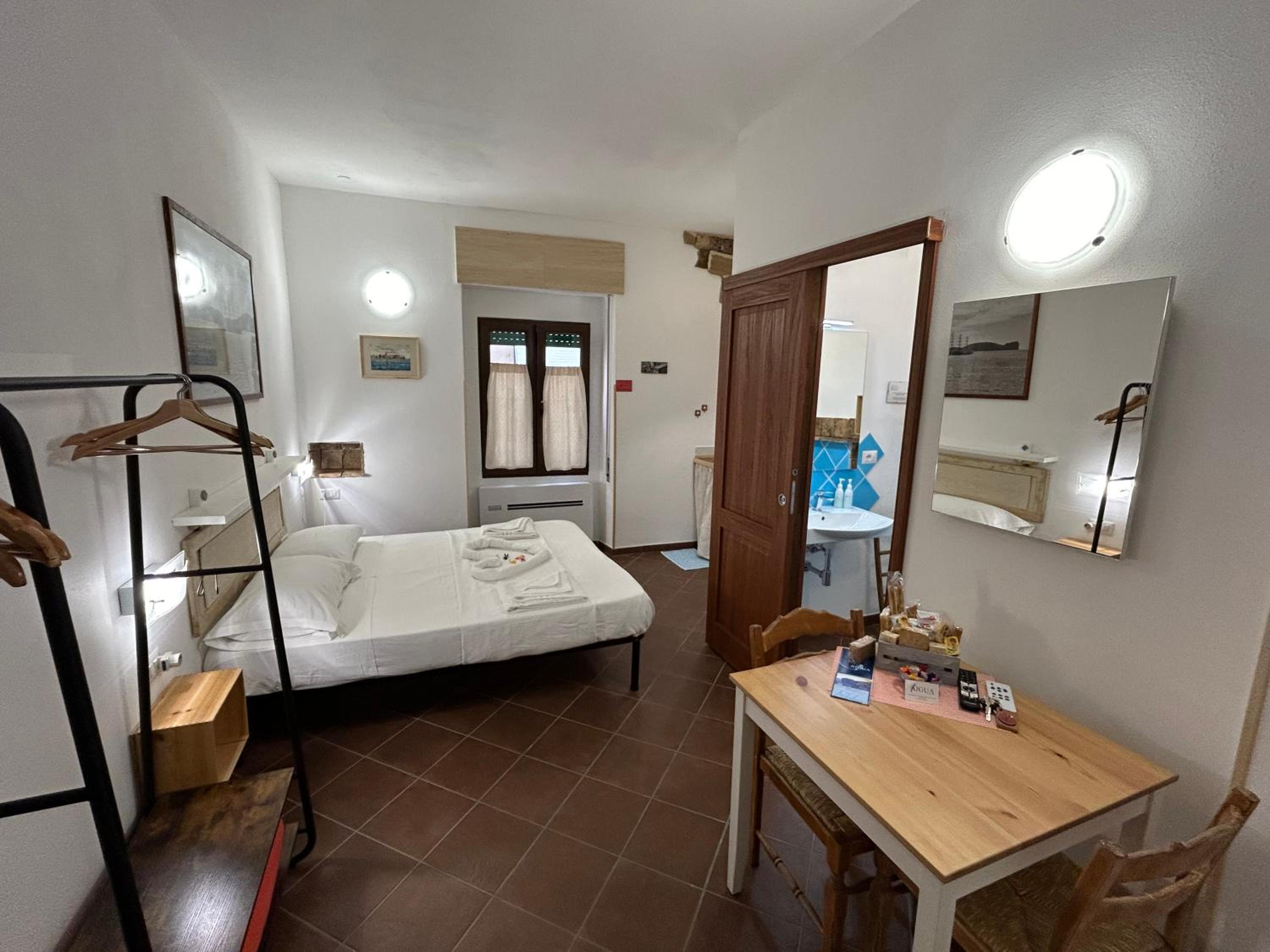 Double Room - Photo 41