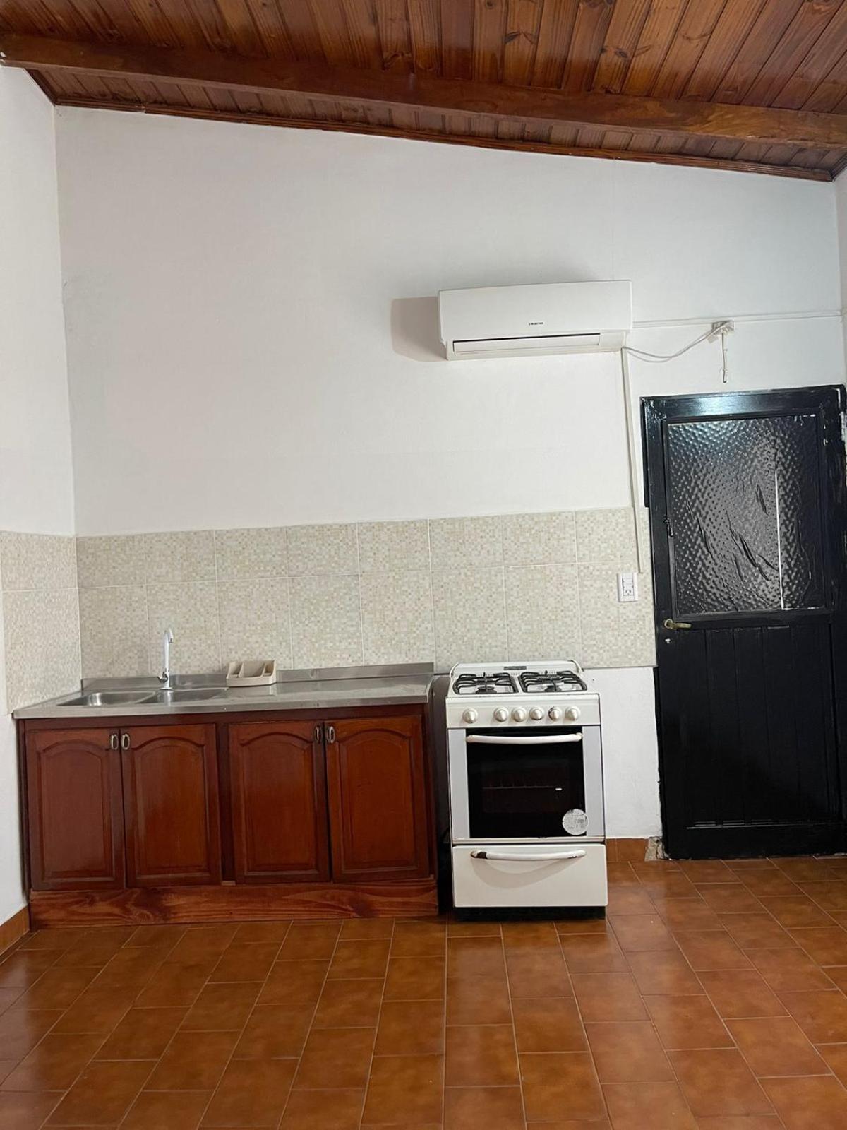 One-Bedroom Apartment photo 3