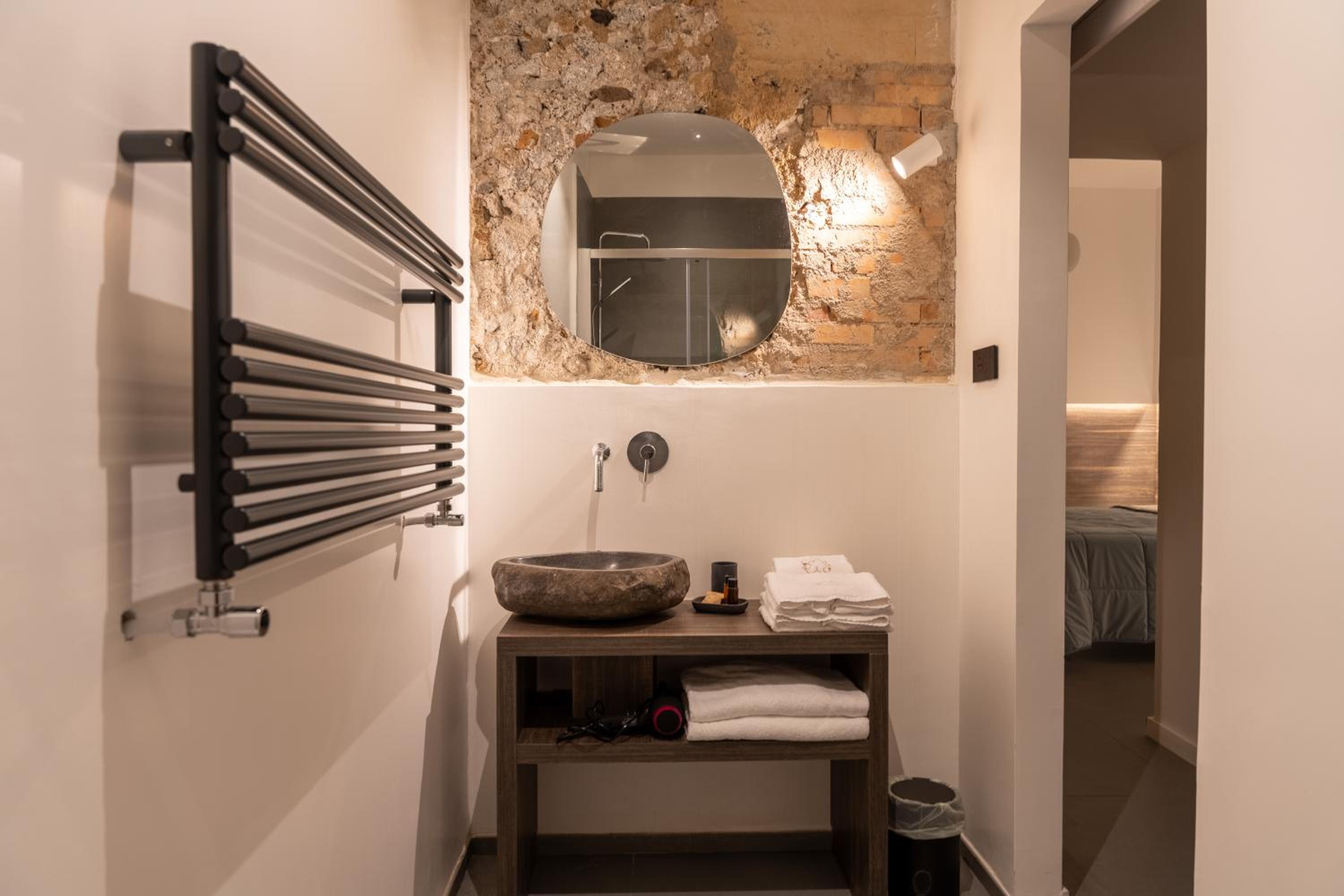 Superior Double Room - Photo 4