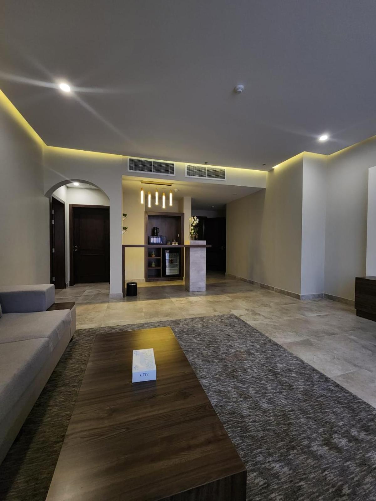 Three-Bedroom Apartment - Photo 14