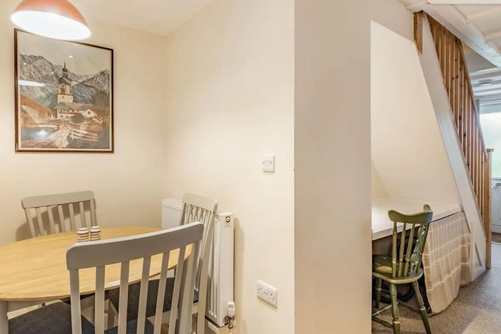 Two-Bedroom House photo 2