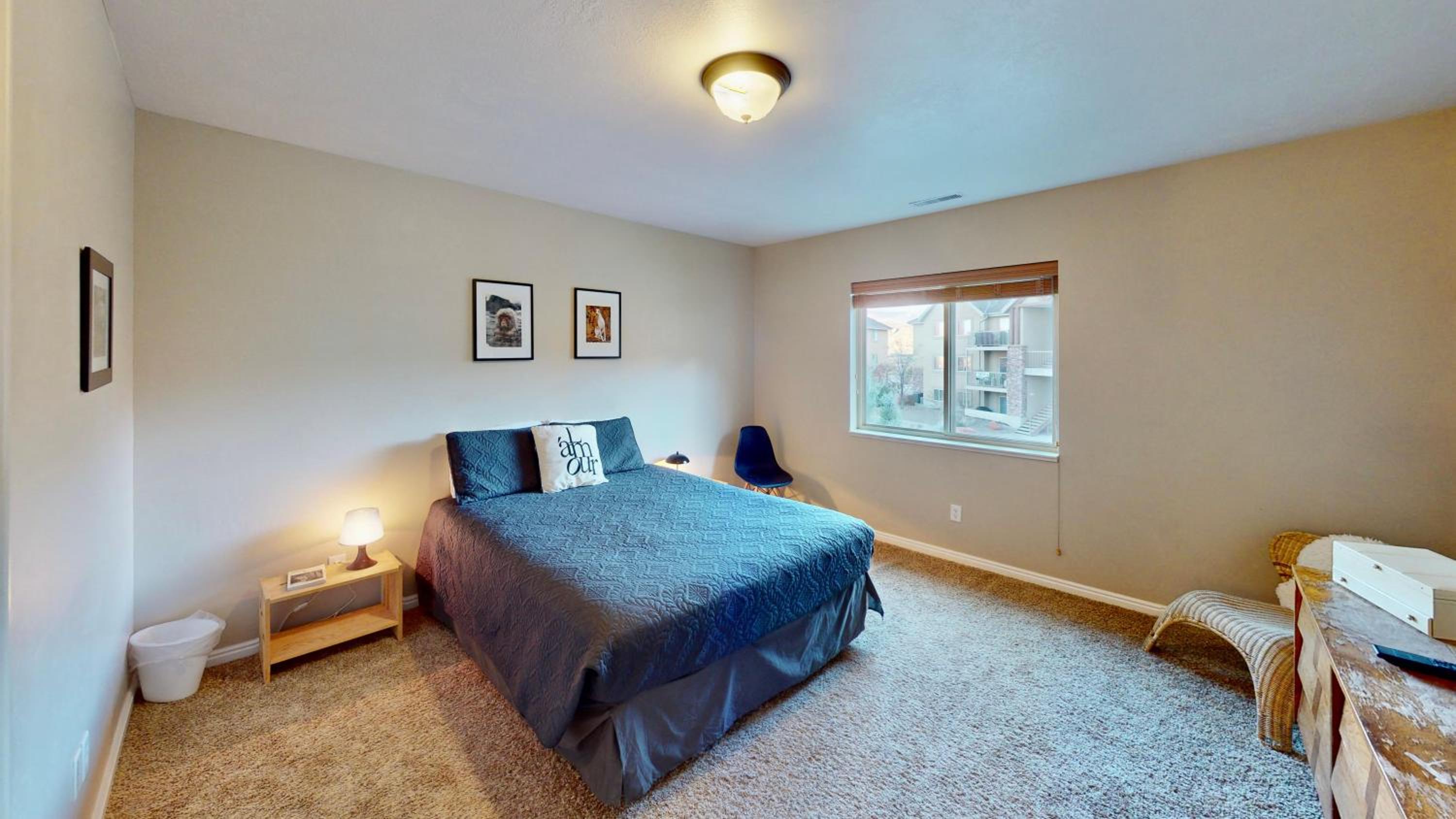 Three-Bedroom Apartment photo 2