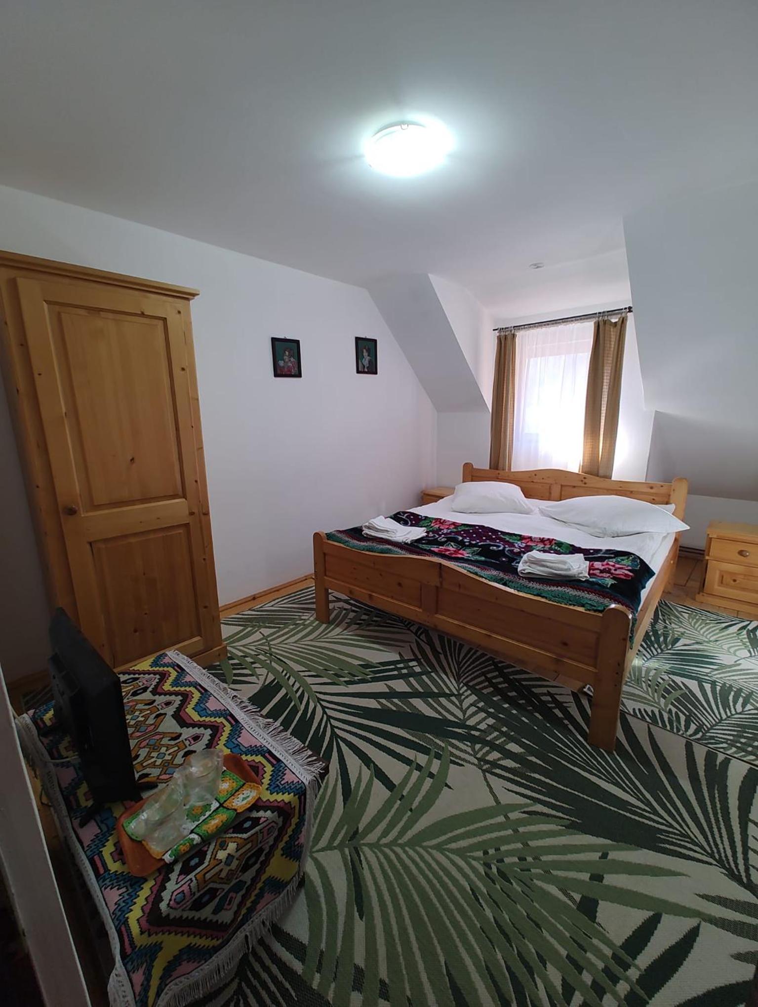 Standard Double Room - Photo 1