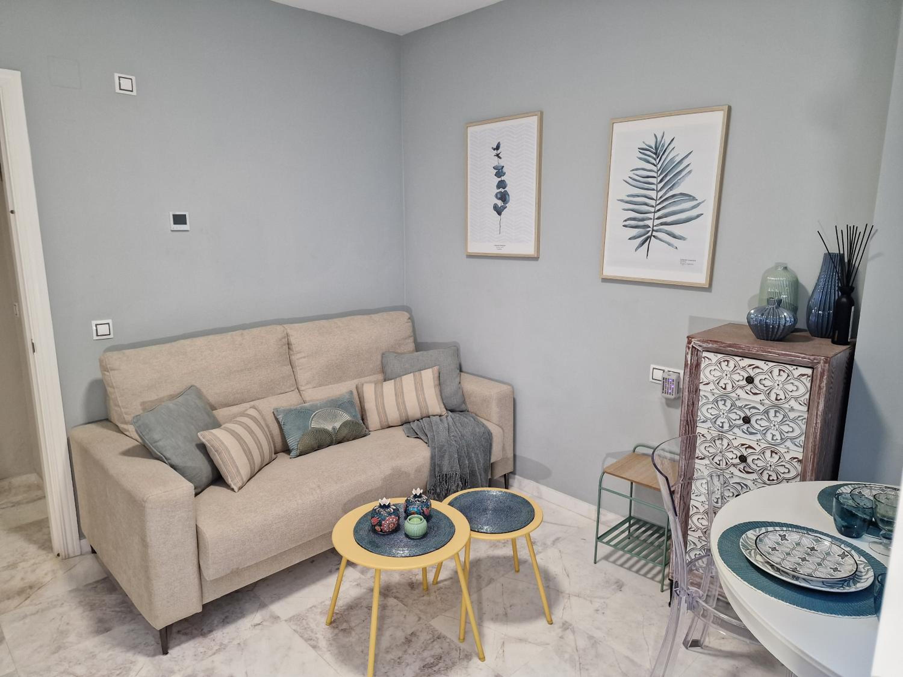 Apartamento con Balcón