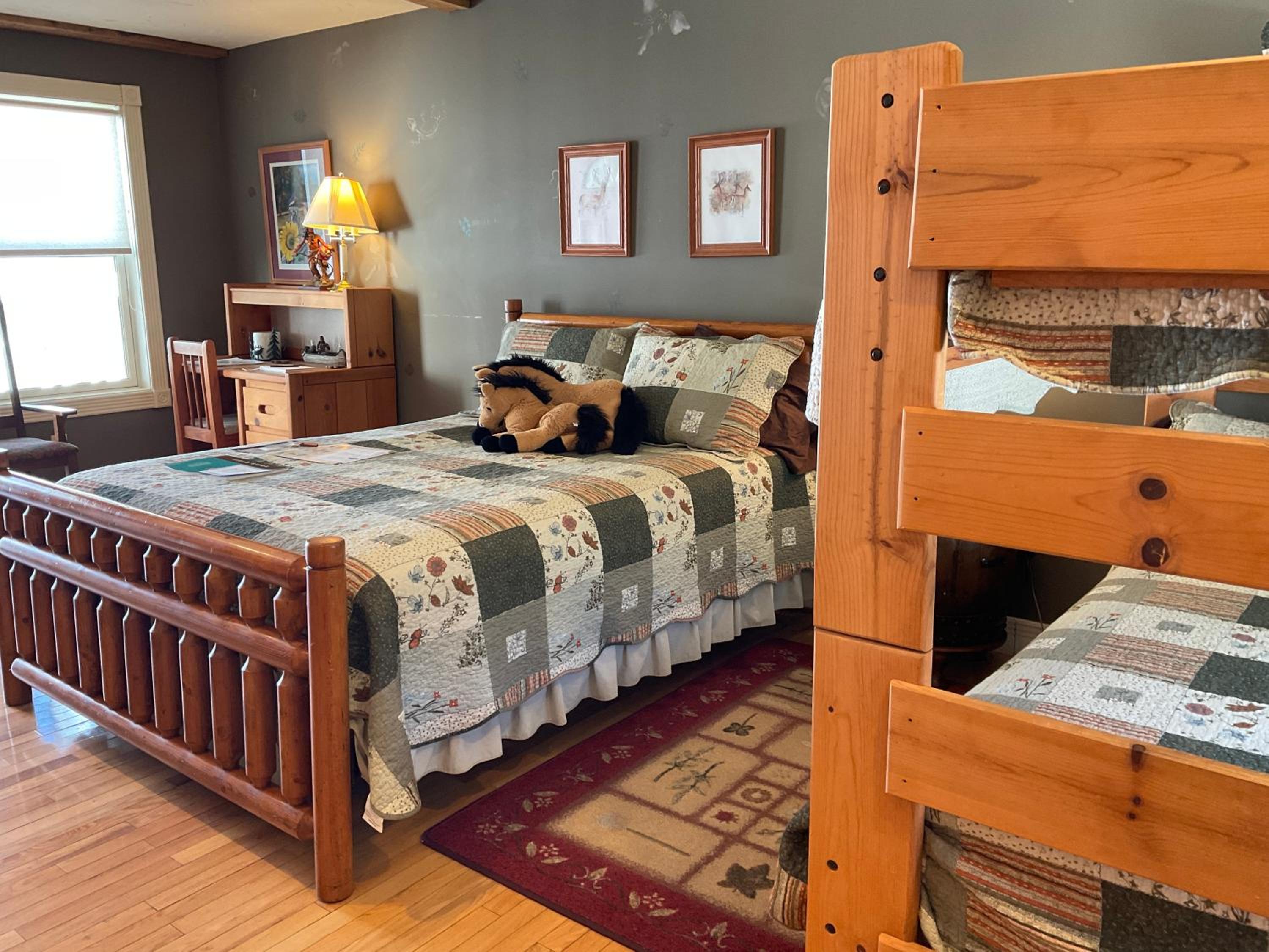 Deluxe Quadruple Room - Photo 2
