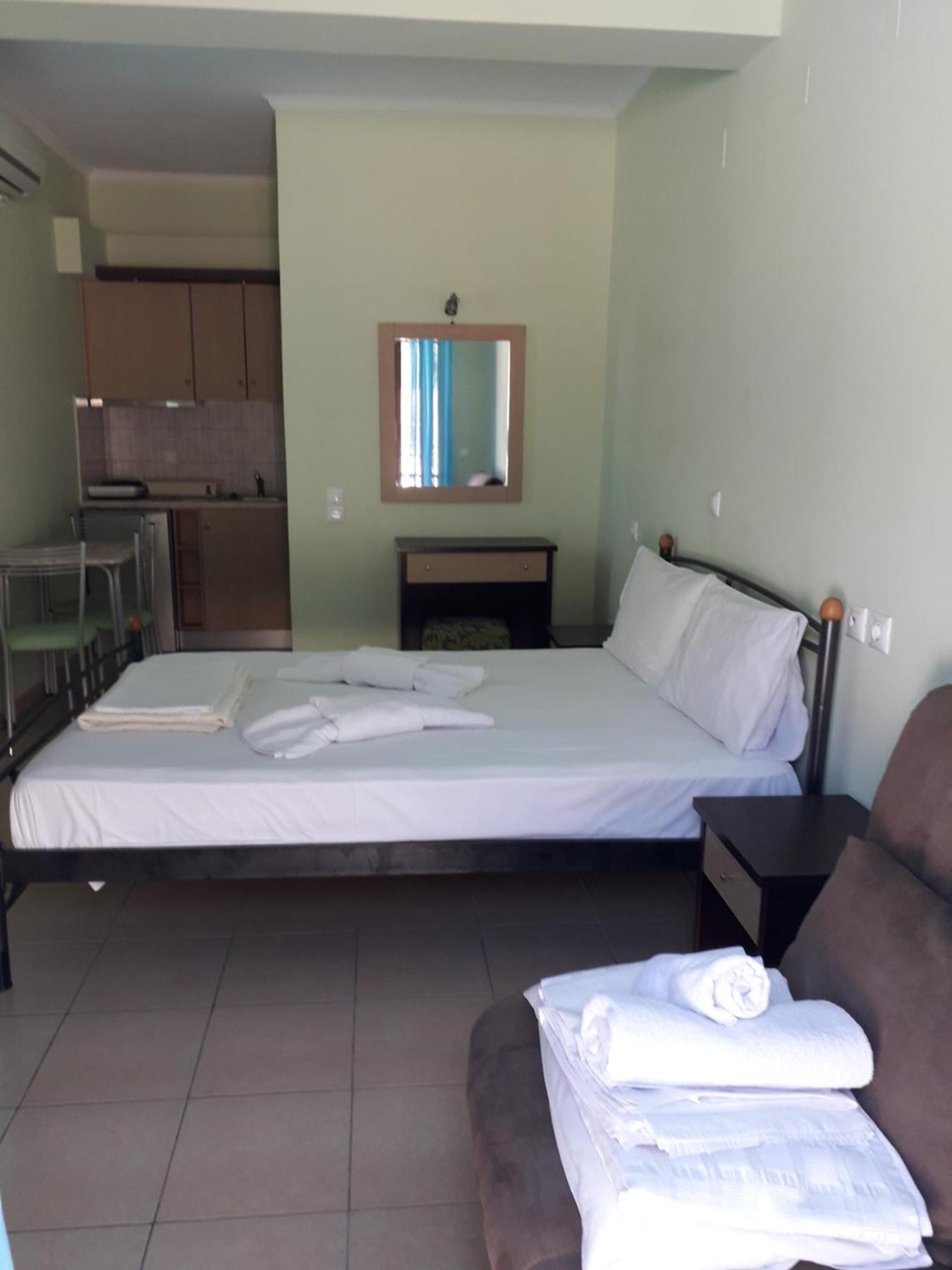 Budget Double Room photo 1
