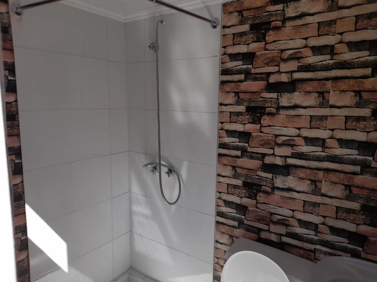 Triple Room With Private Bathroom photo 2