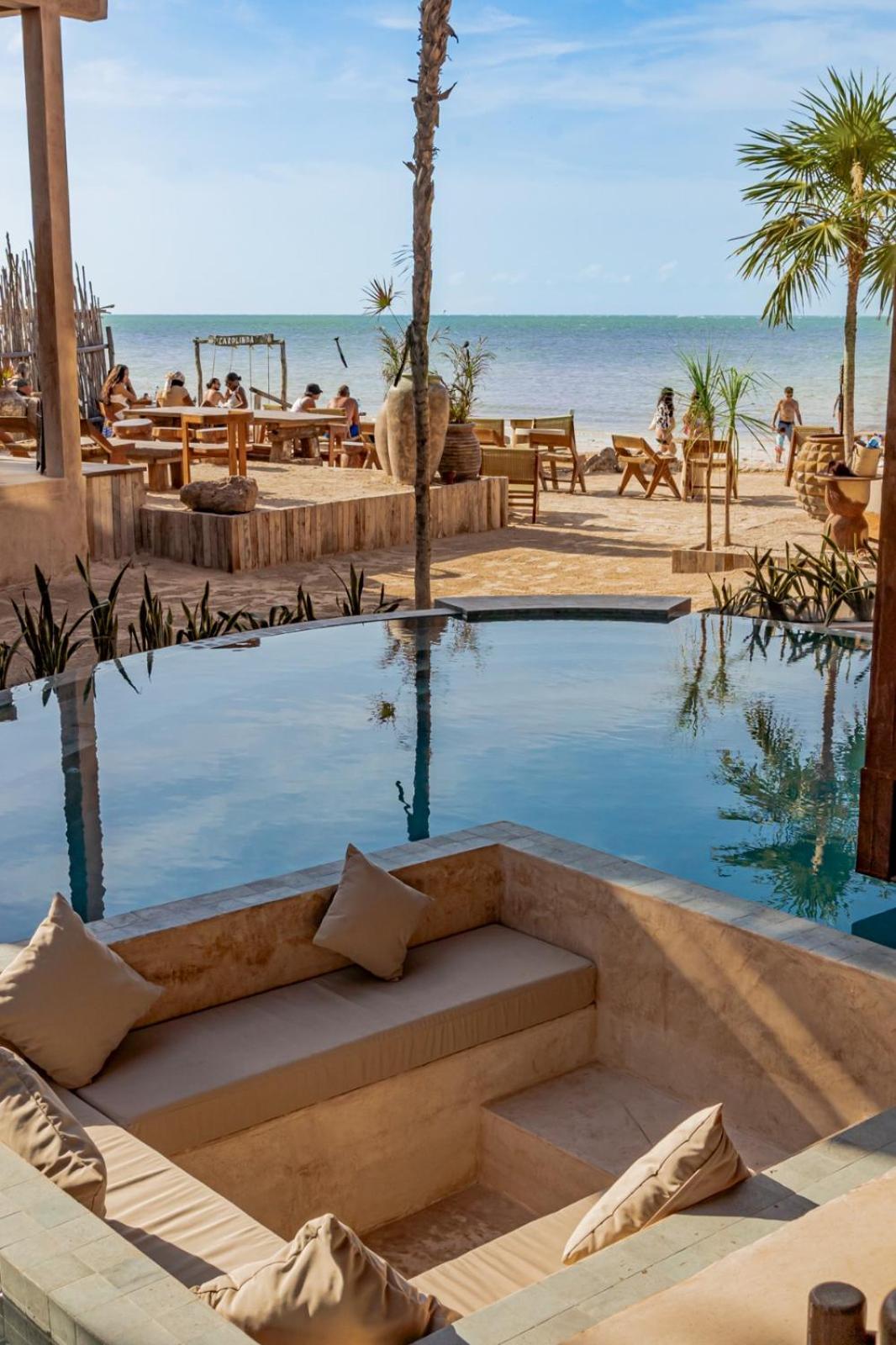 King Suite with Pool View - Photo 10