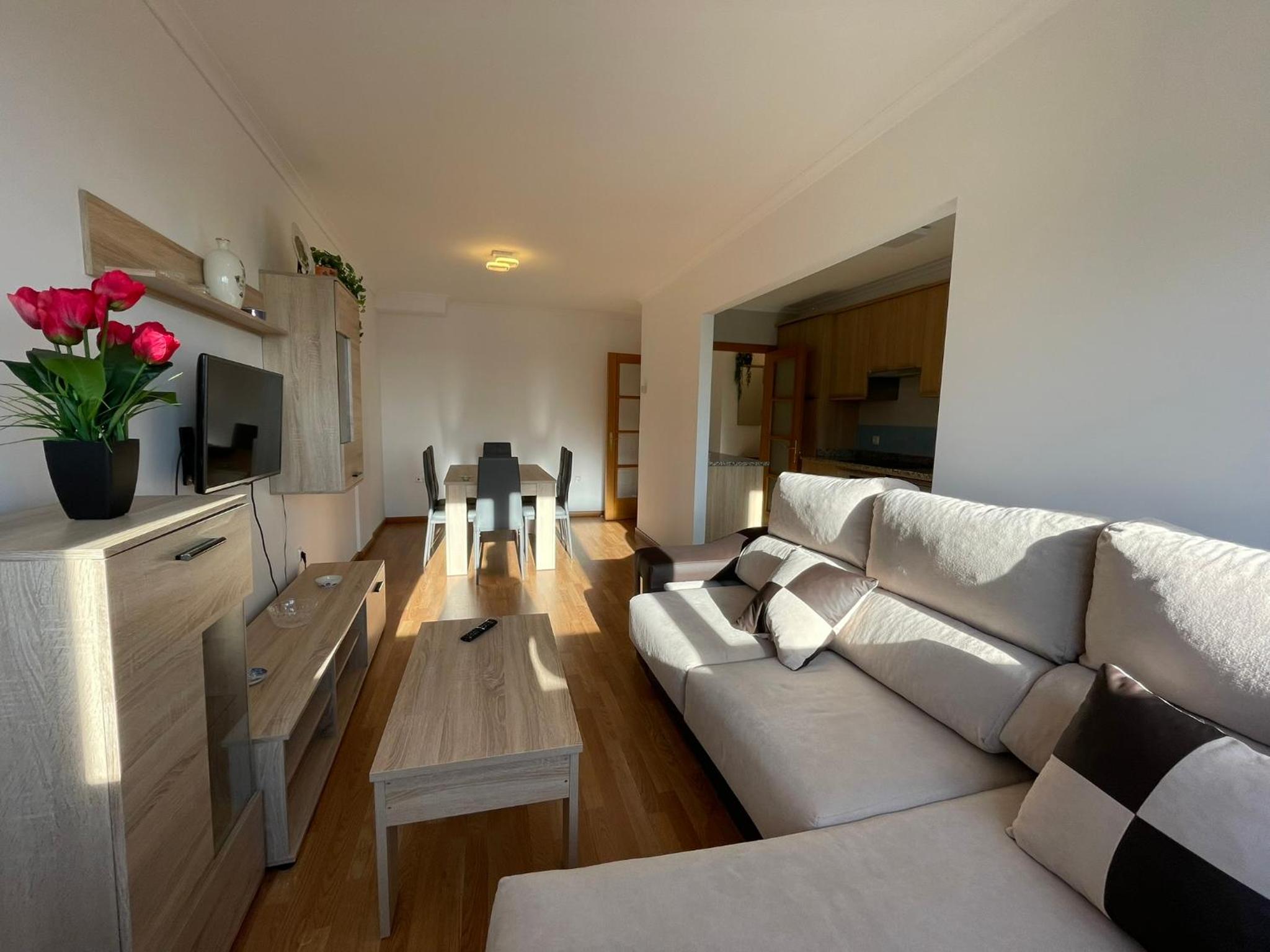 Three-Bedroom Apartment photo 2