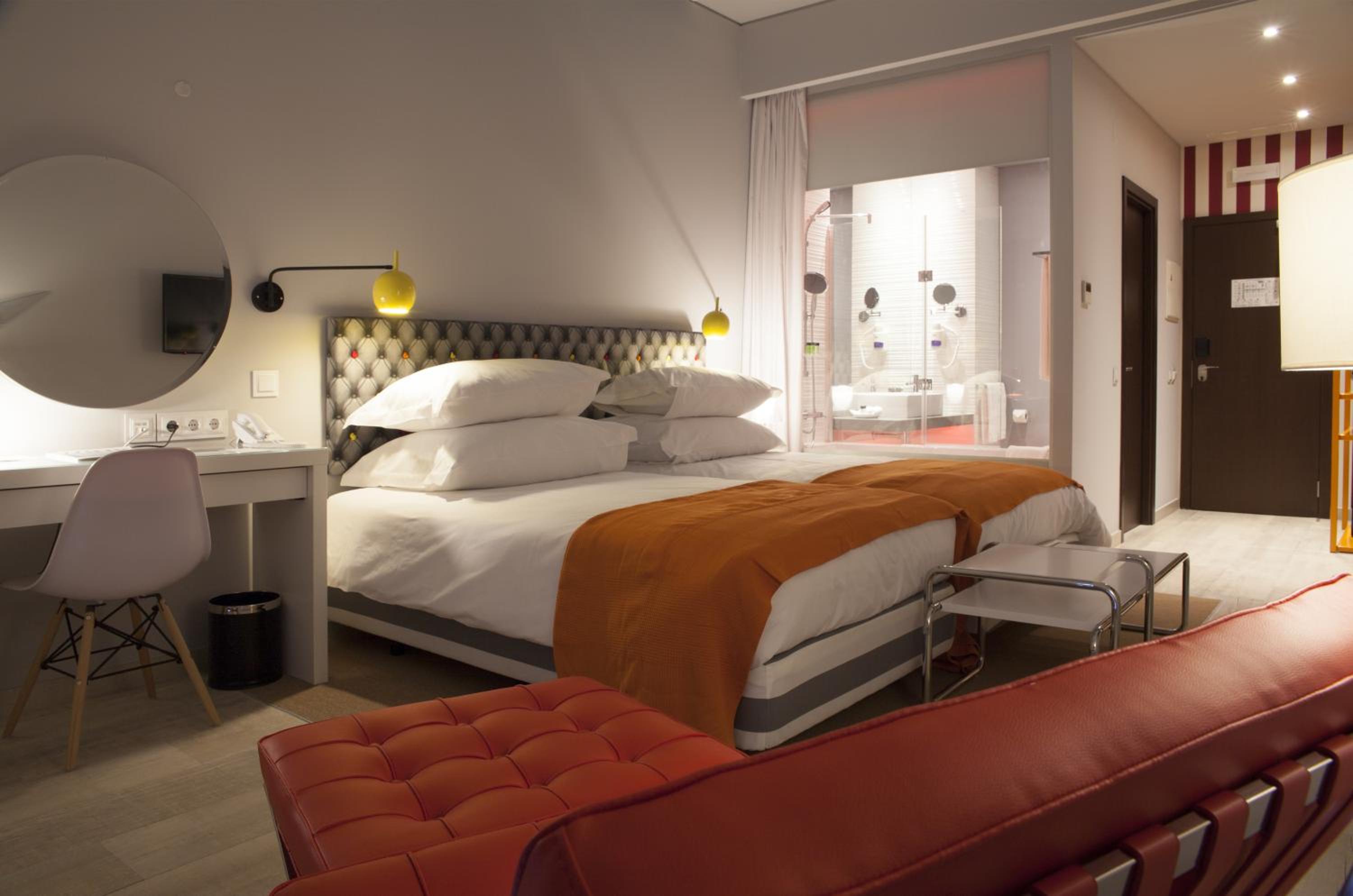 Superior Double or Twin Room with Pool View