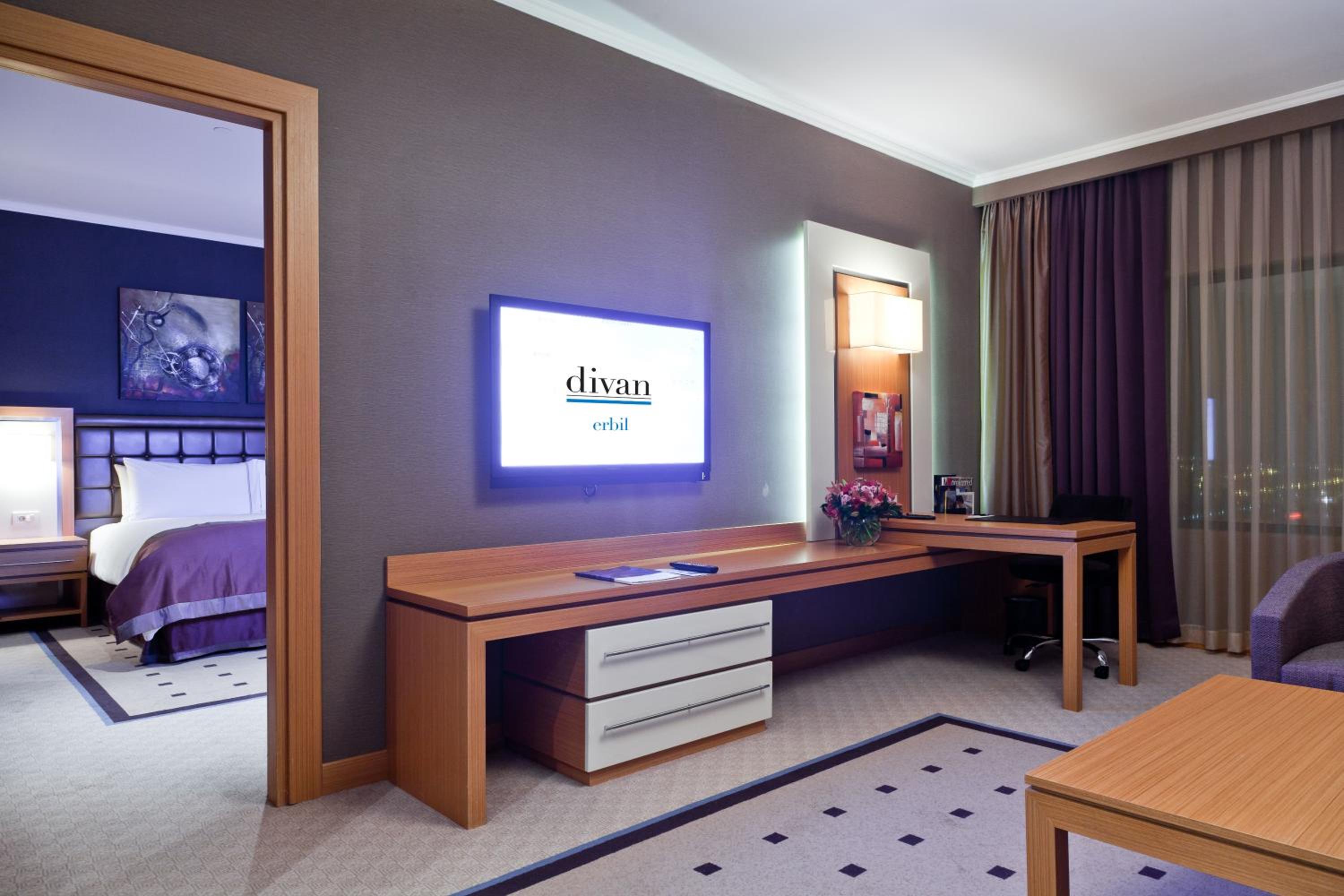 One-Bedroom Suite - Photo 4
