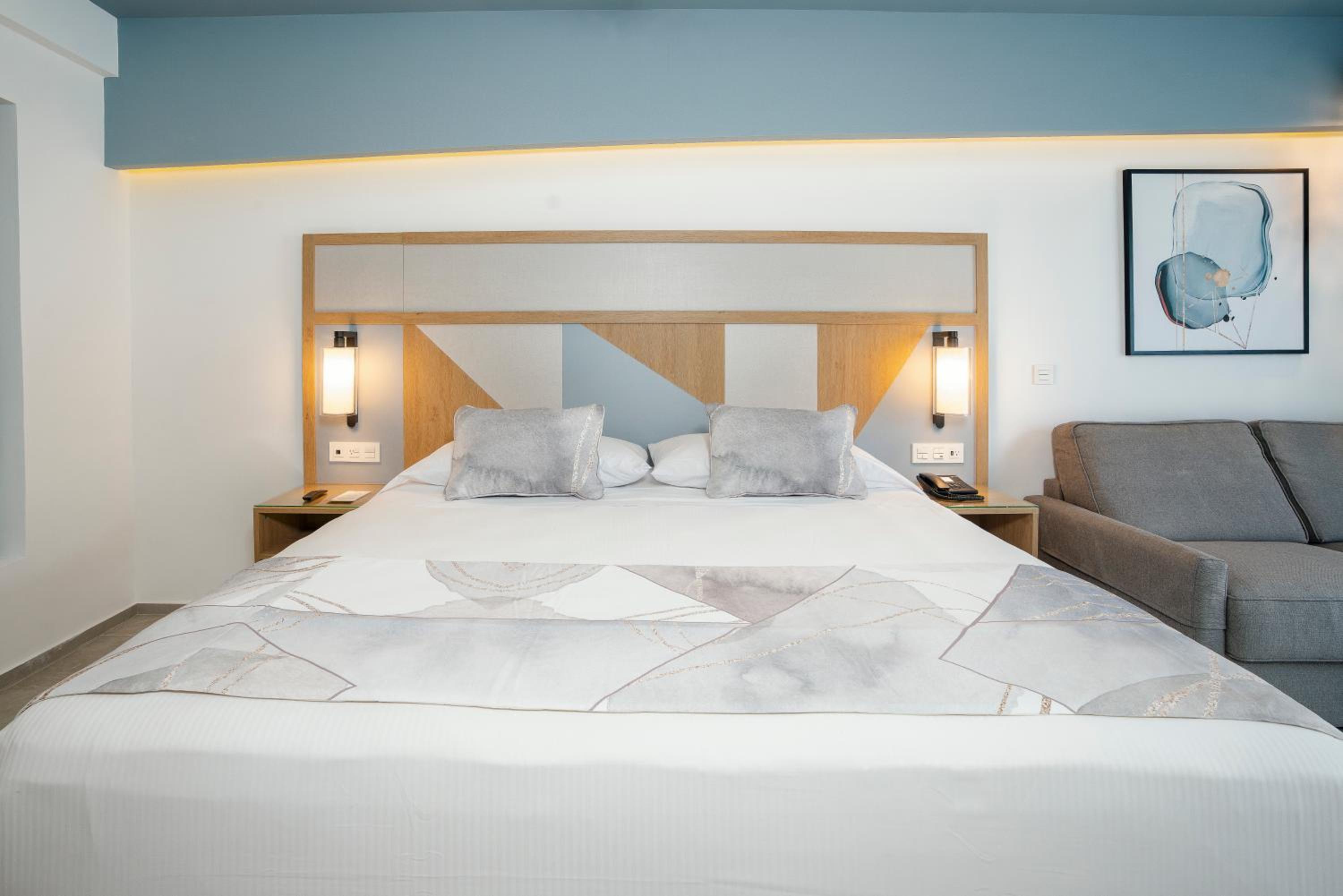 Chambre Double Riu Party Réservée aux Adultes (+ de 18 Ans)