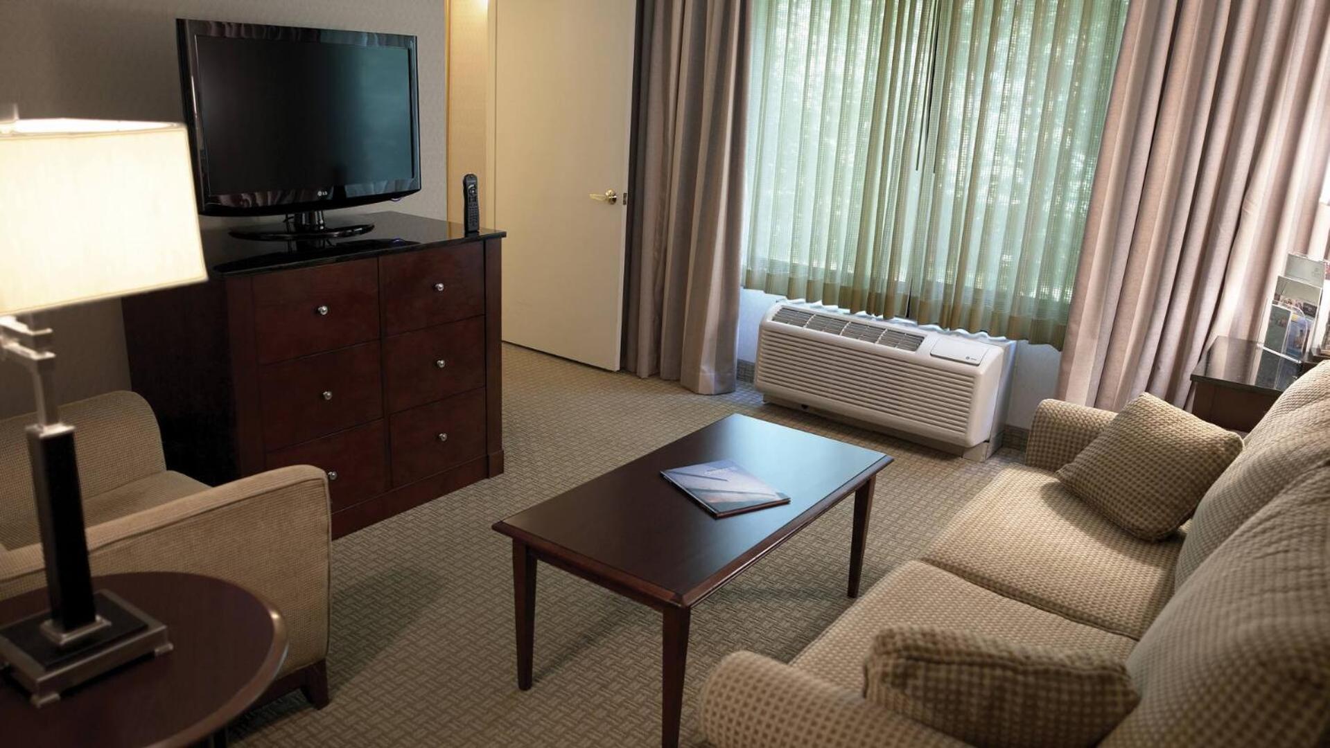 Non-Smoking Two Room King Suite - Photo 2