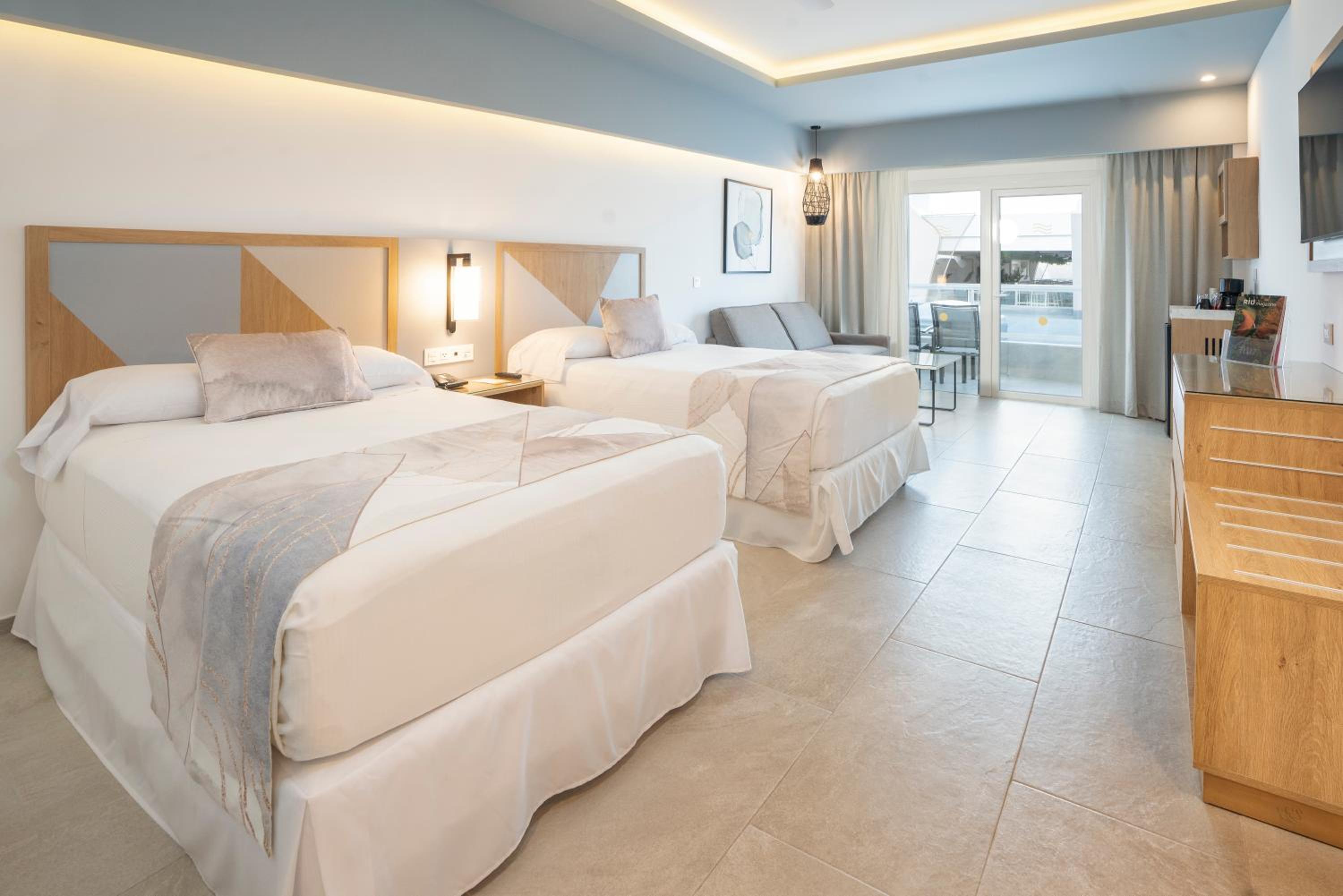 Double Room Riu Party Adults Only (+18yrs)