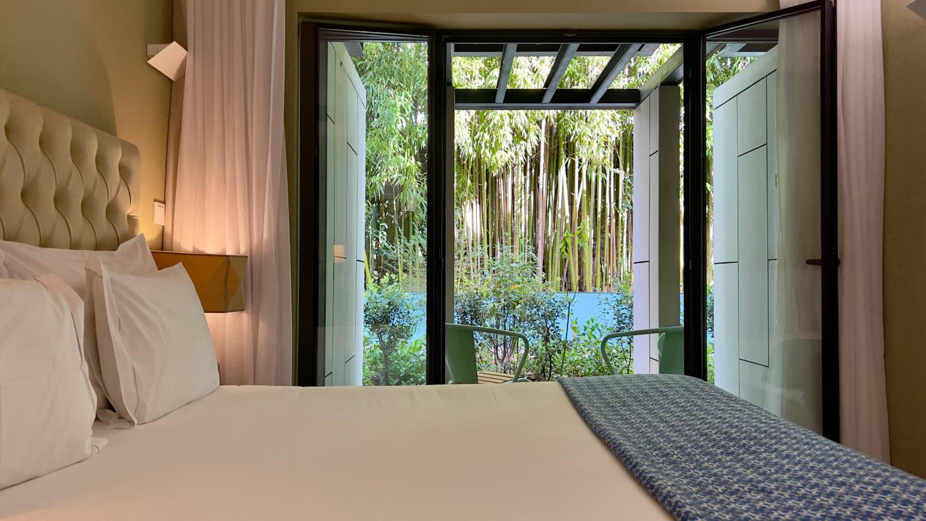 Double Room with Garden View - Photo 14