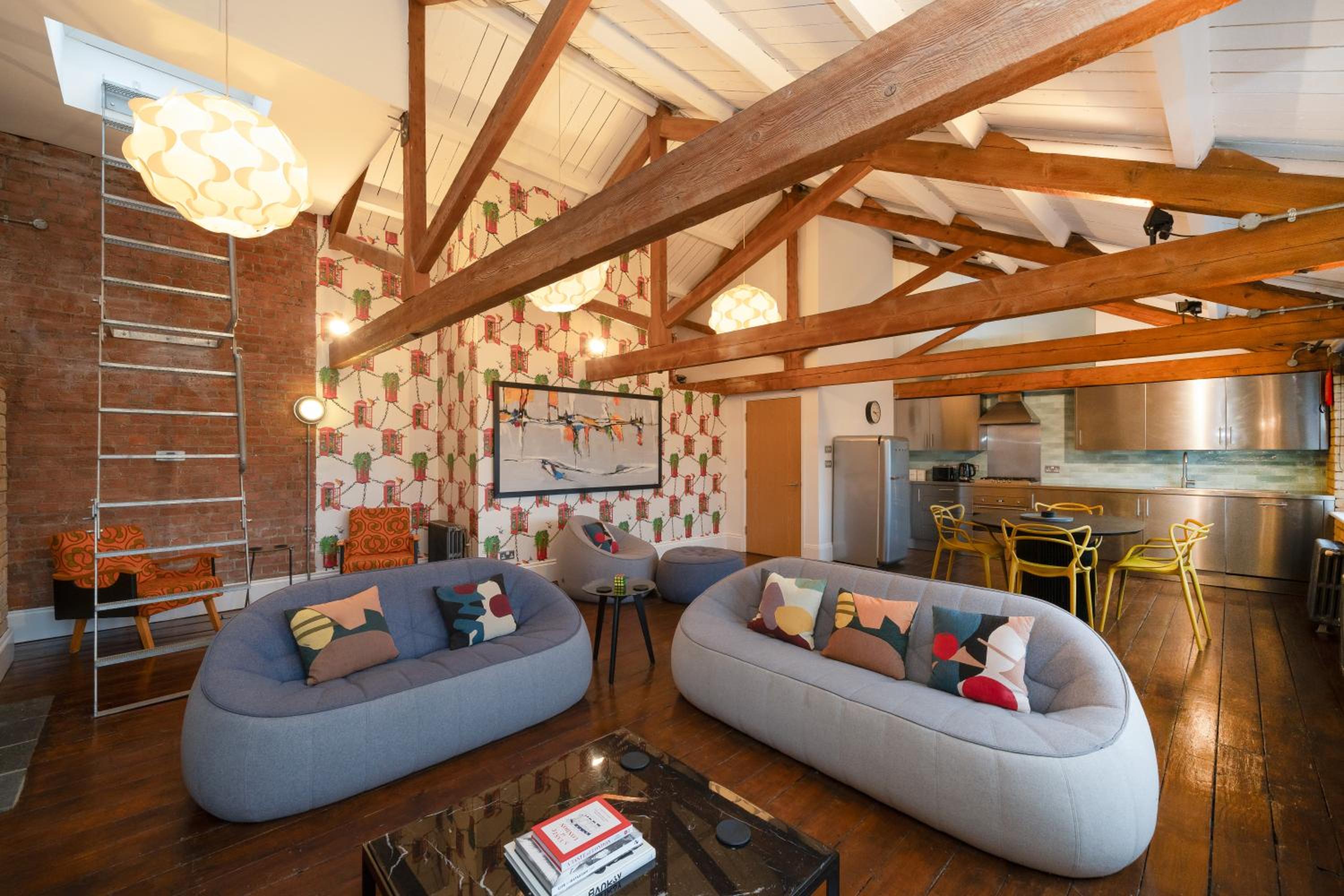 Penthouse Apartment photo 1