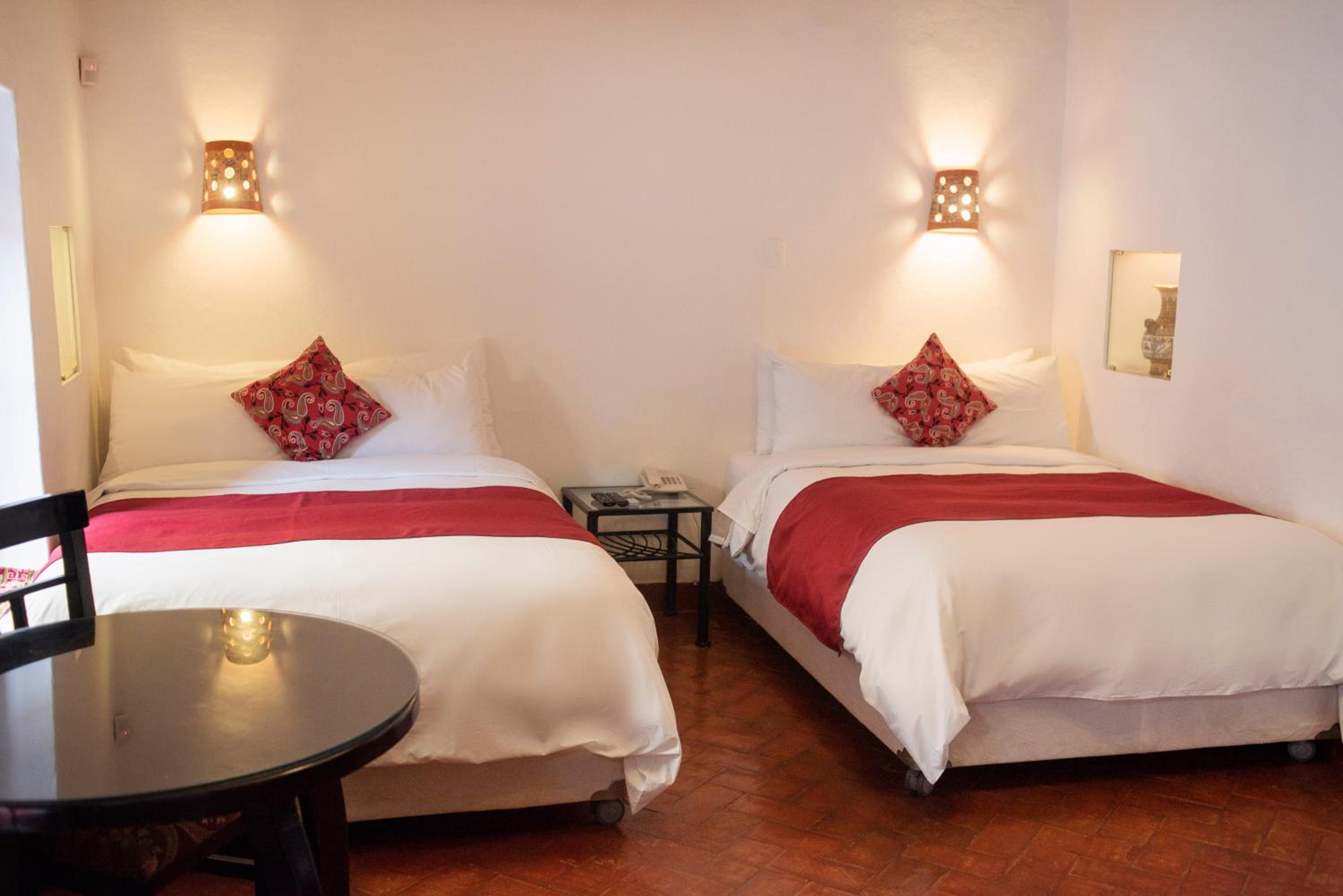 Family Suite - Photo 11