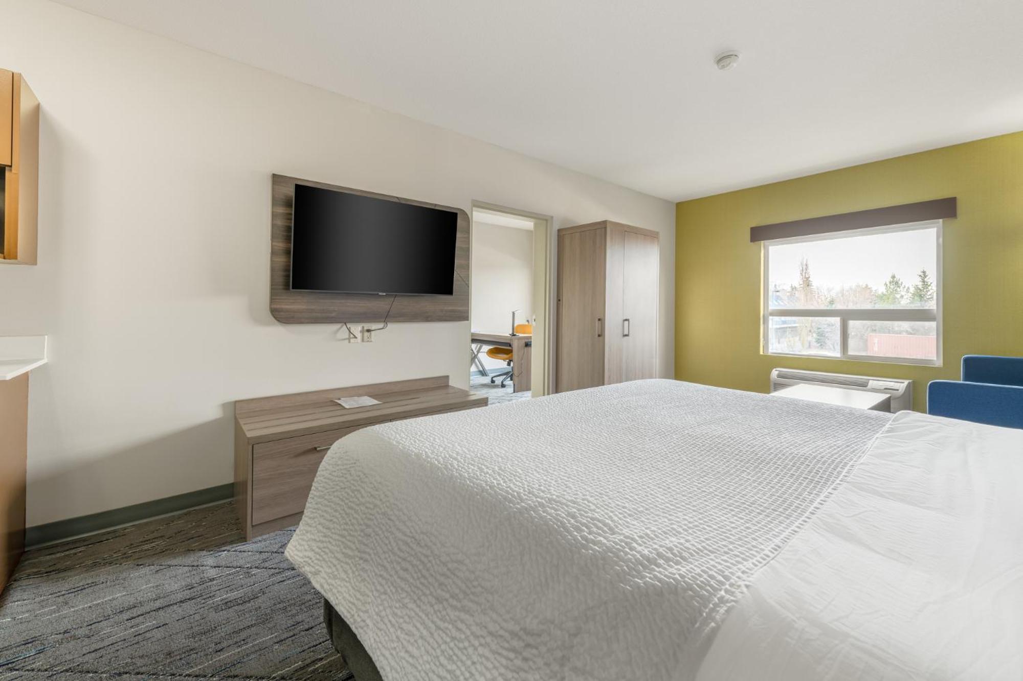 Standard King Room - Photo 1
