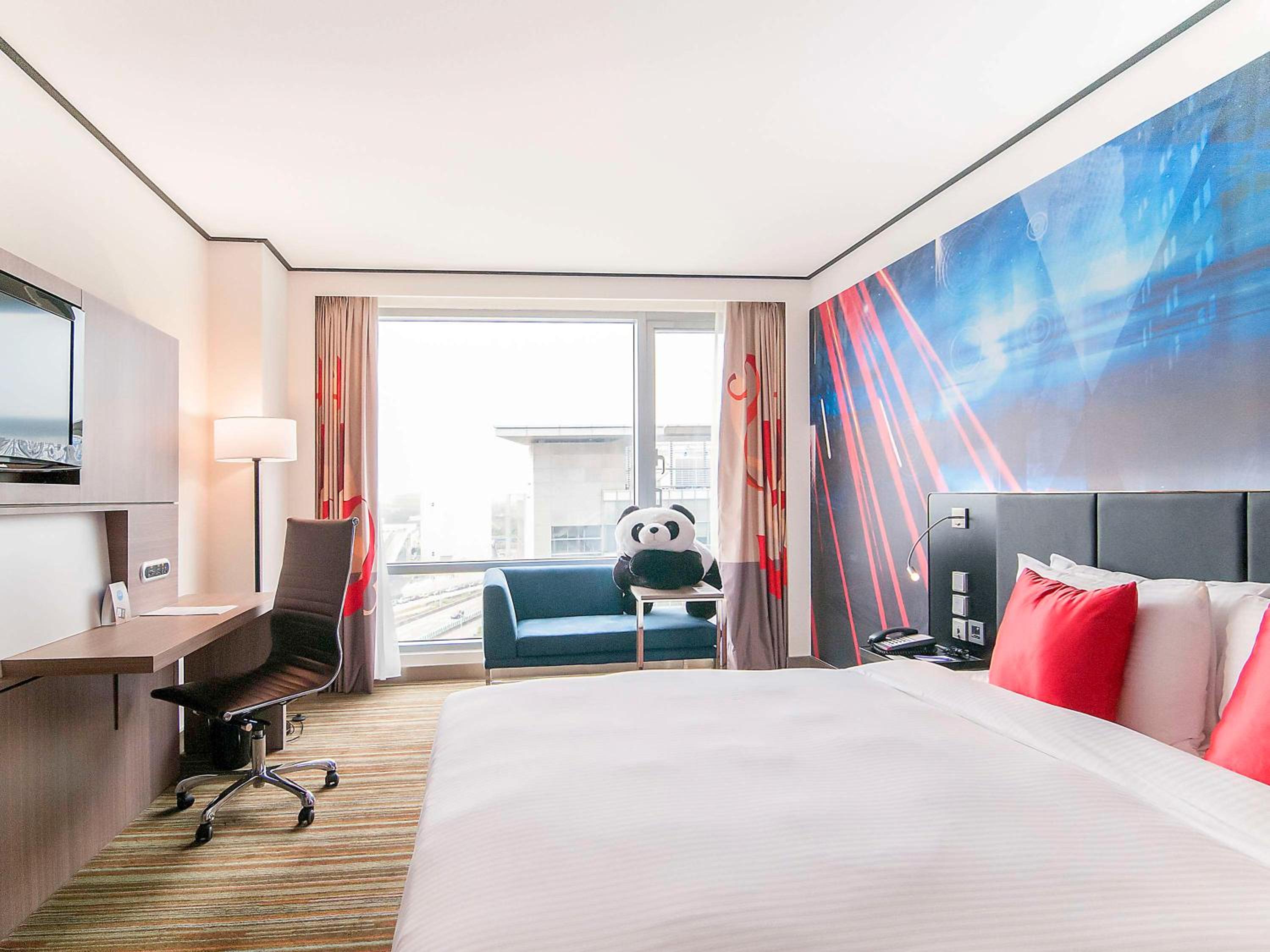 Standard King Room - Photo 7