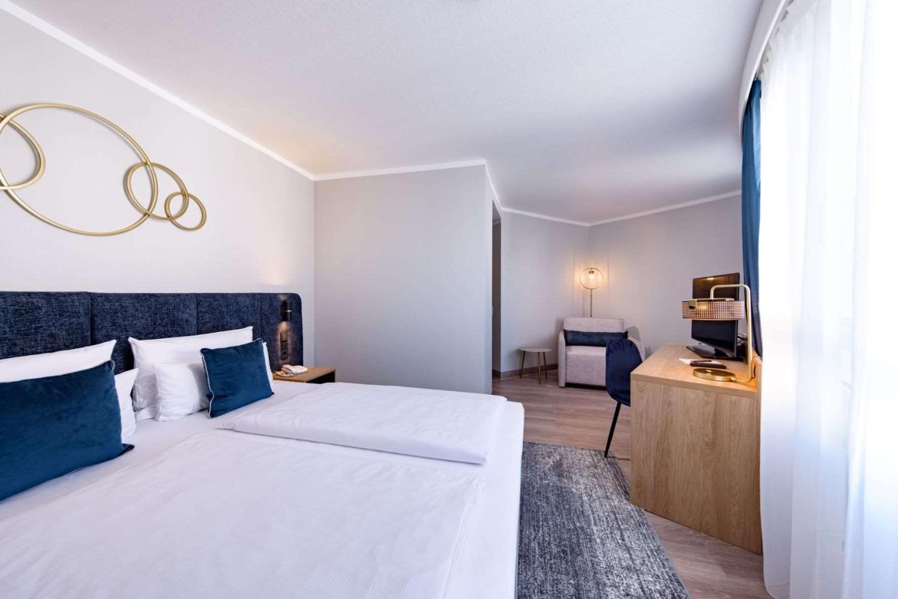 Superior Double Room - Photo 9