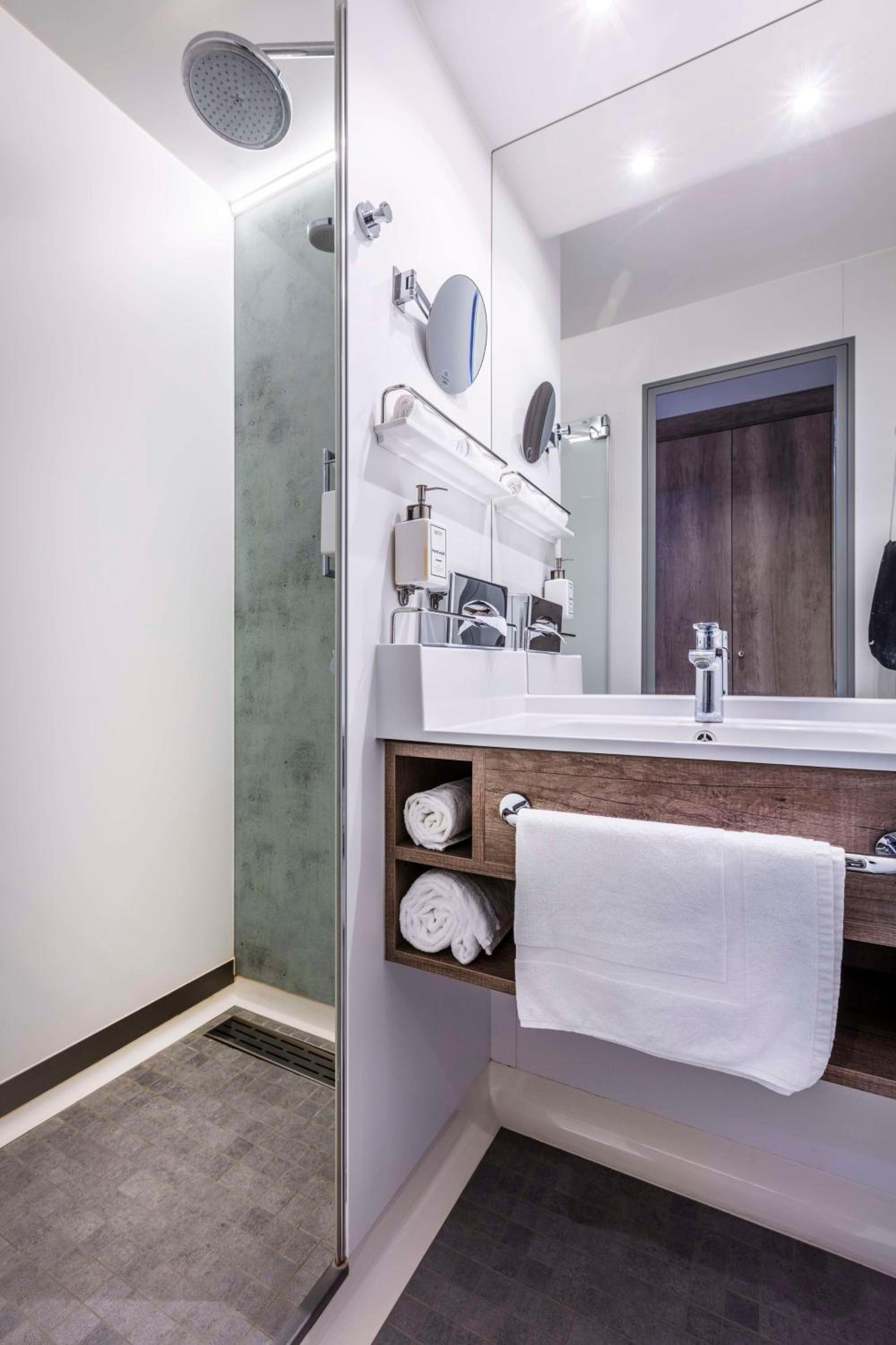 Standard Room - Photo 6