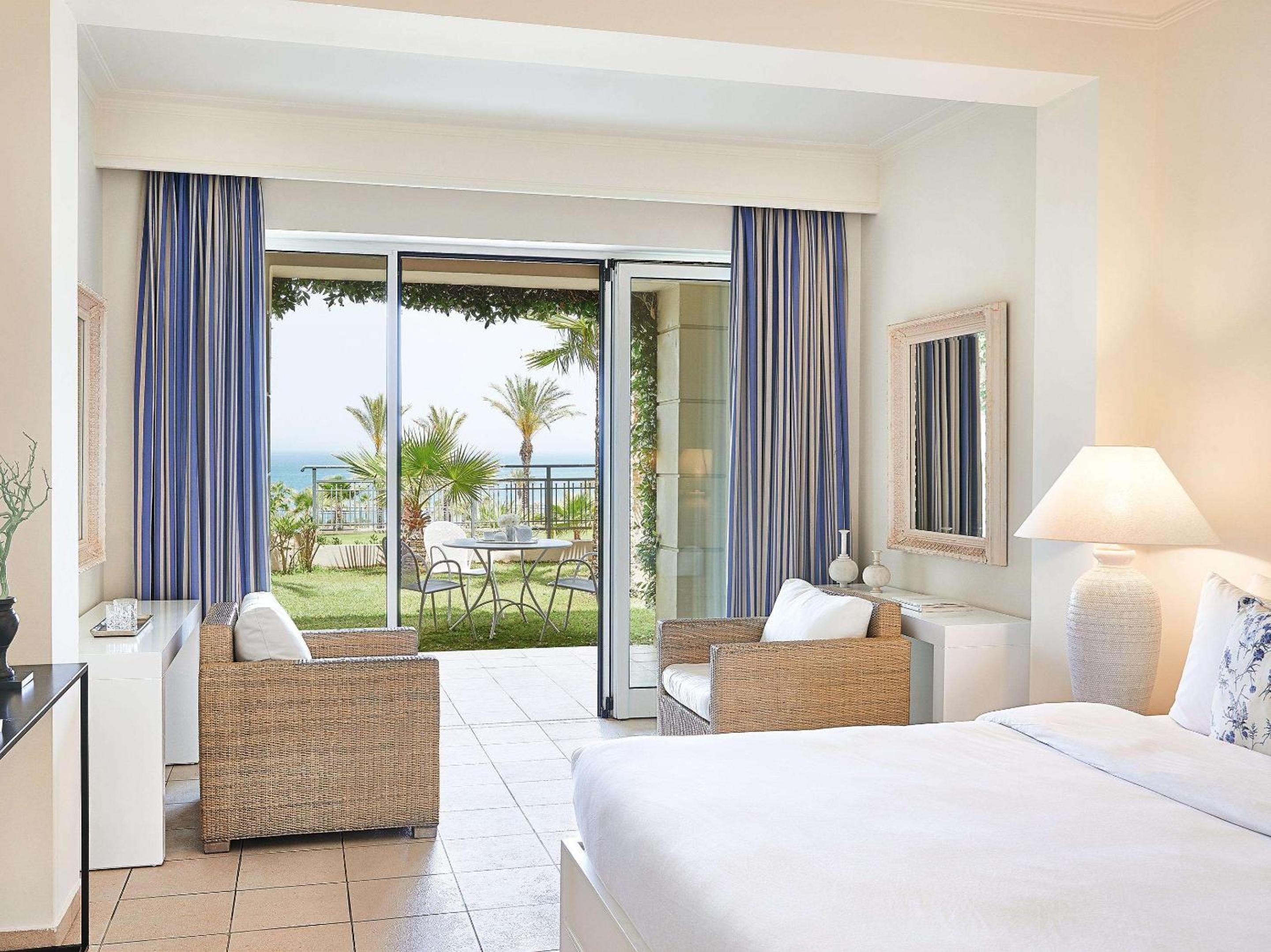 Superior Family Guestroom Sea View