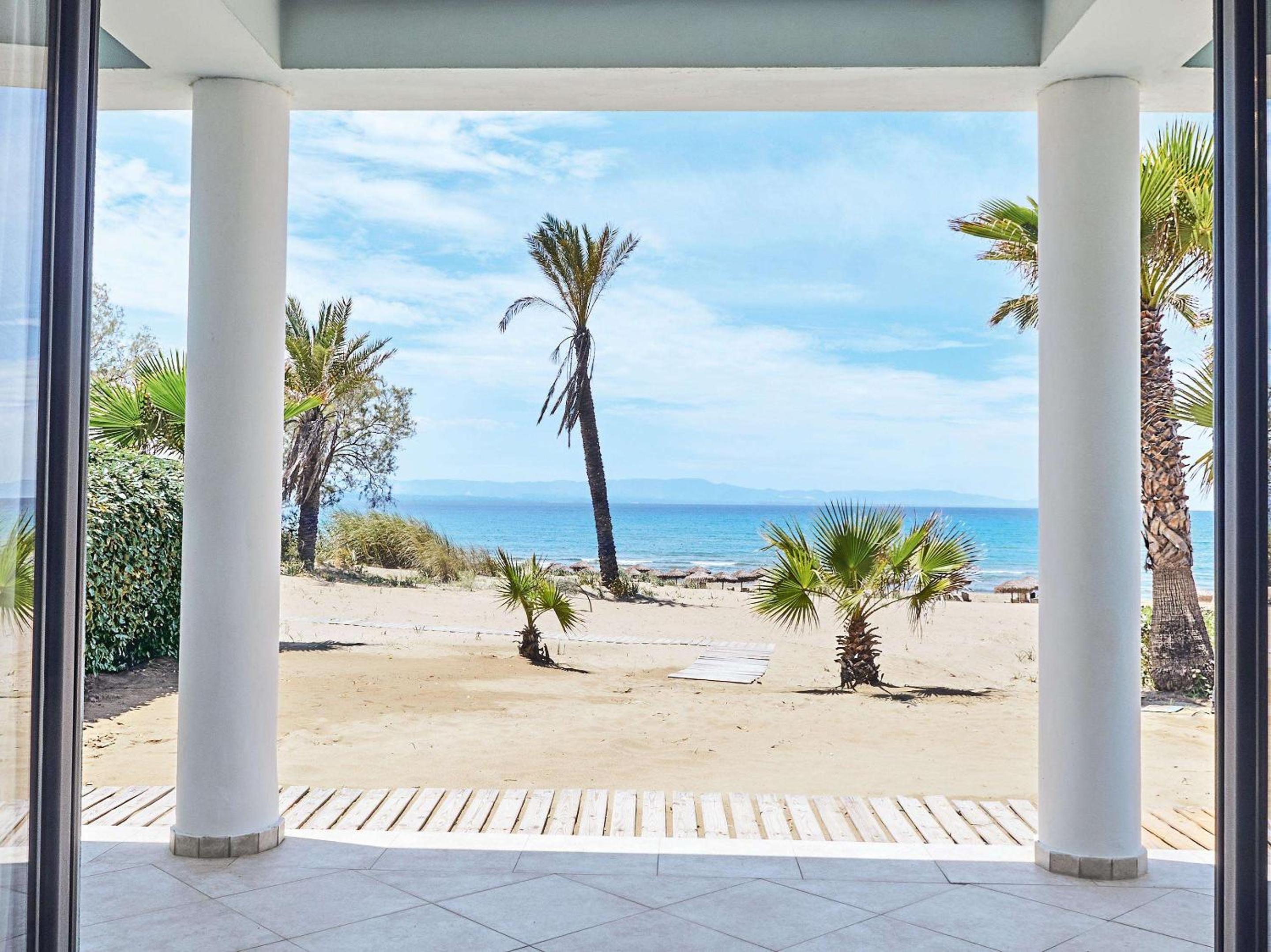 Beach Villa - Photo 2