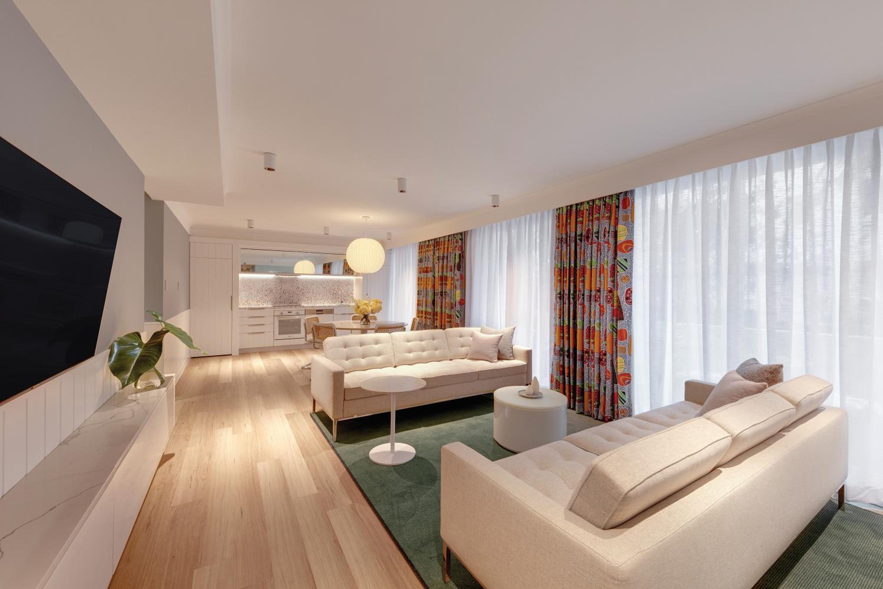 Three-Bedroom Apartment thumbnail 6