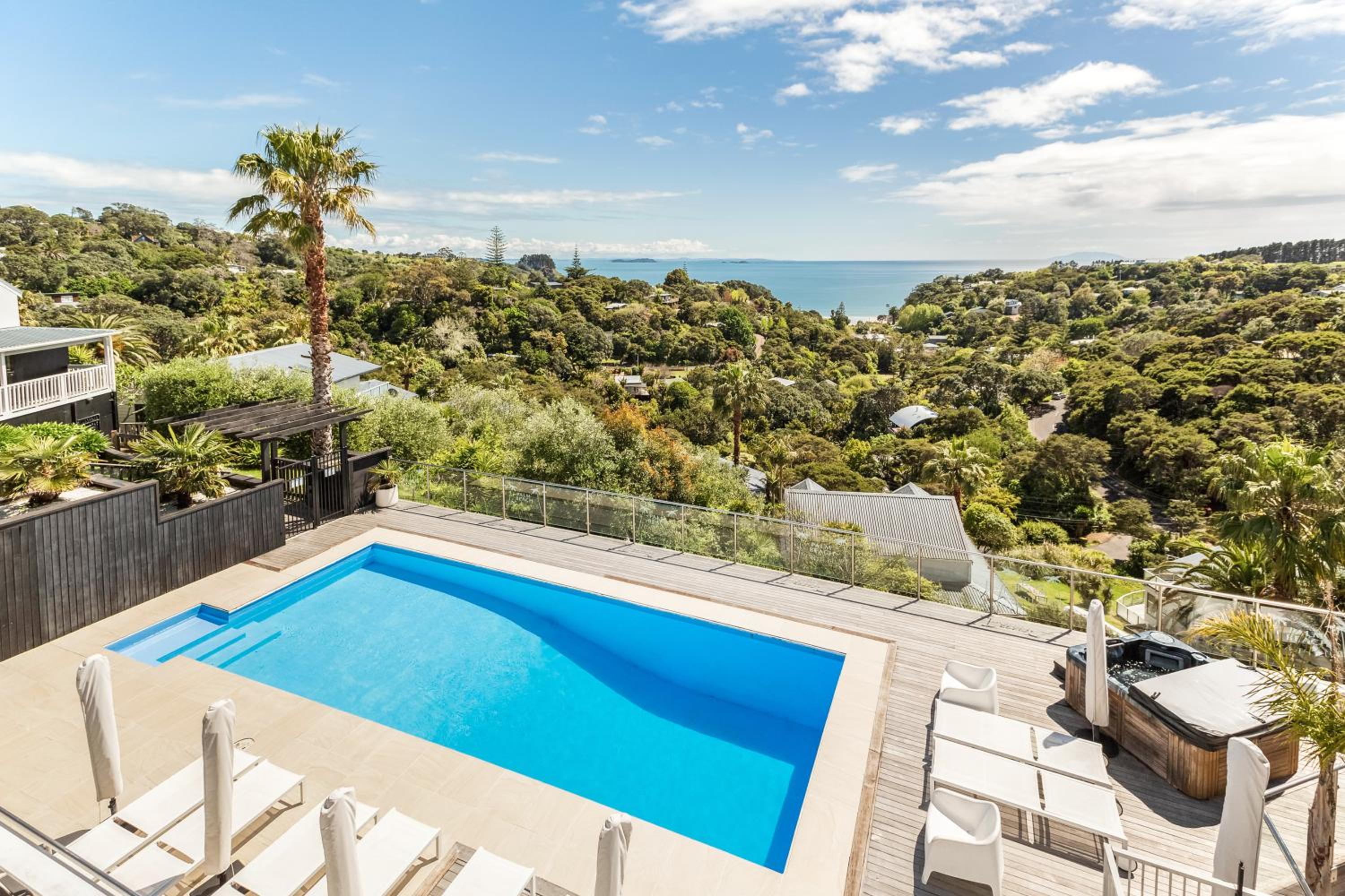 Standard Villa photo 2