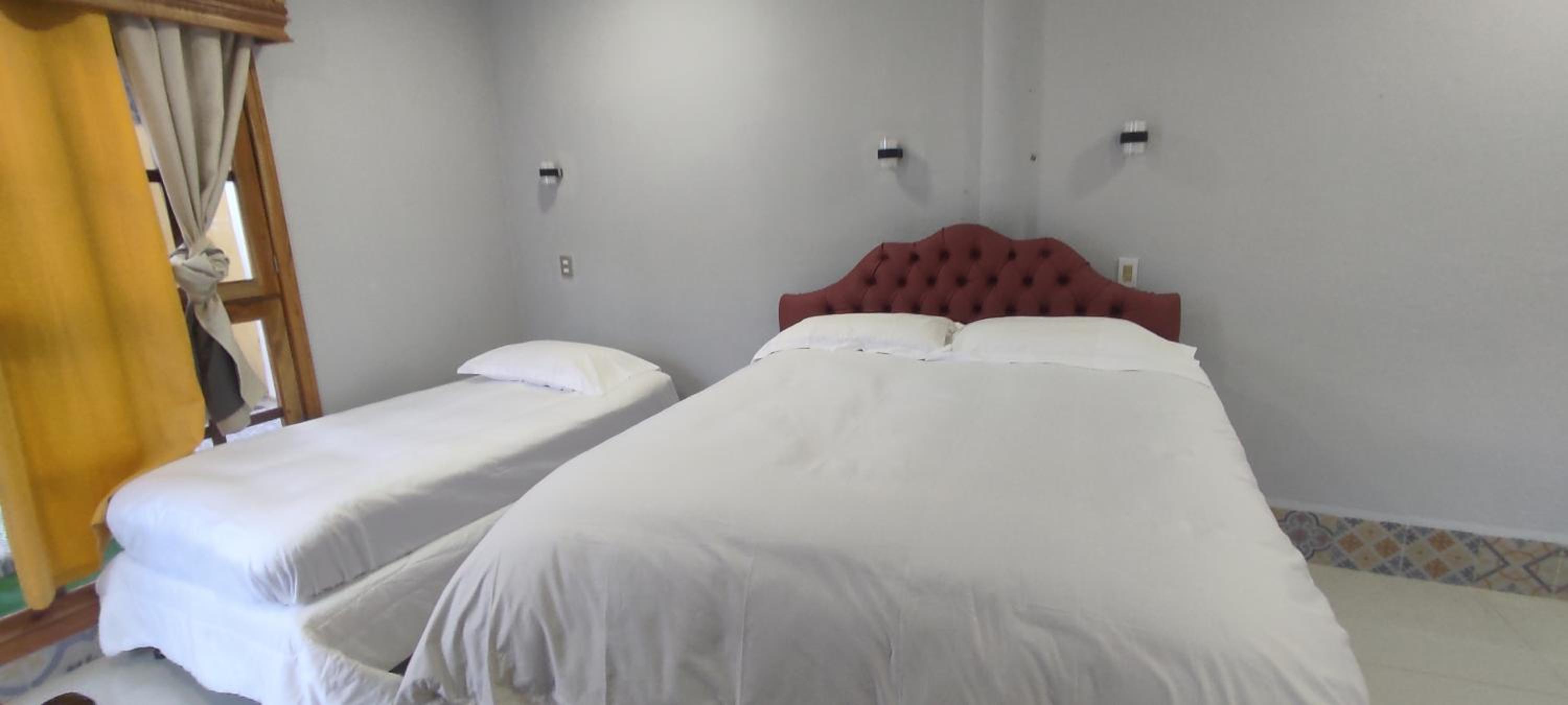 Deluxe Triple Room photo 3