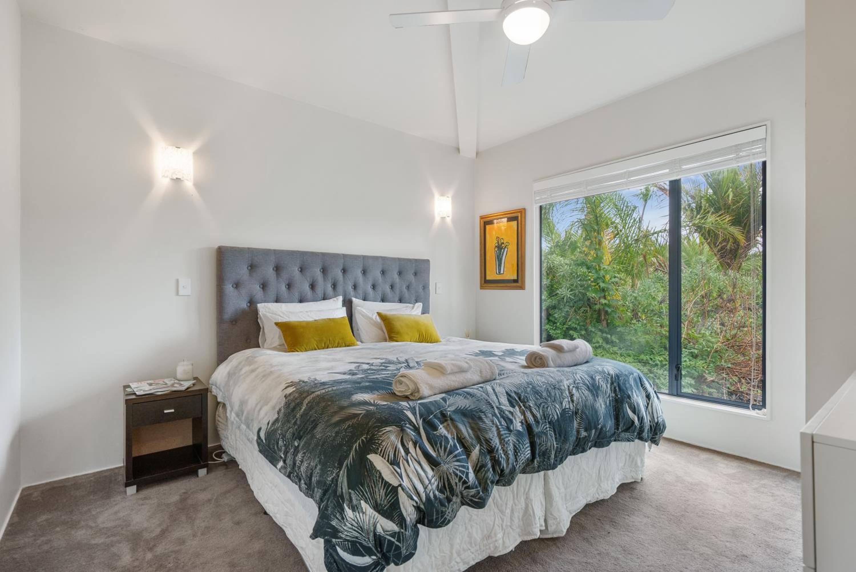 Deluxe Triple Room with Sea View