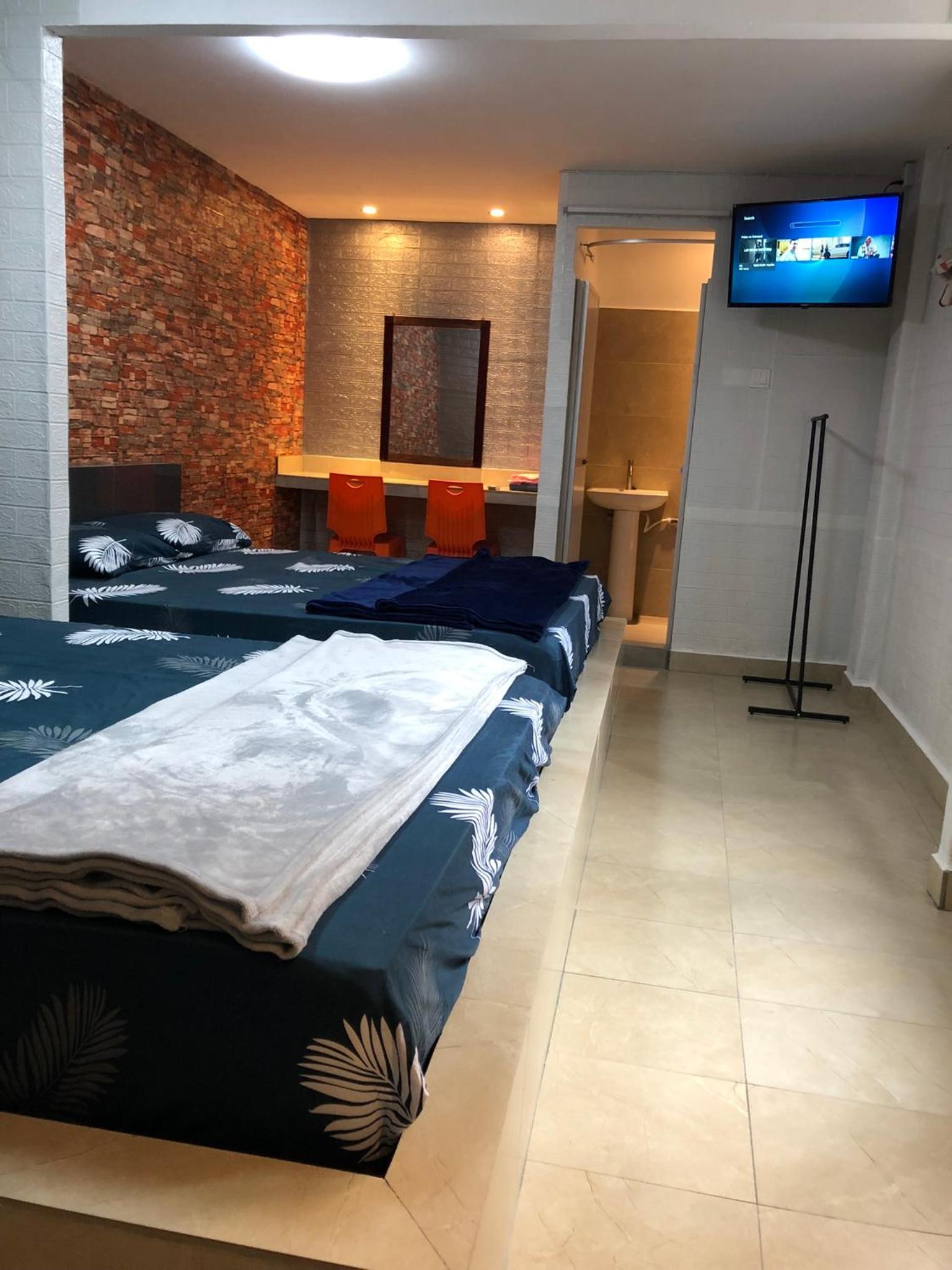 Double Room with Private Bathroom photo 3