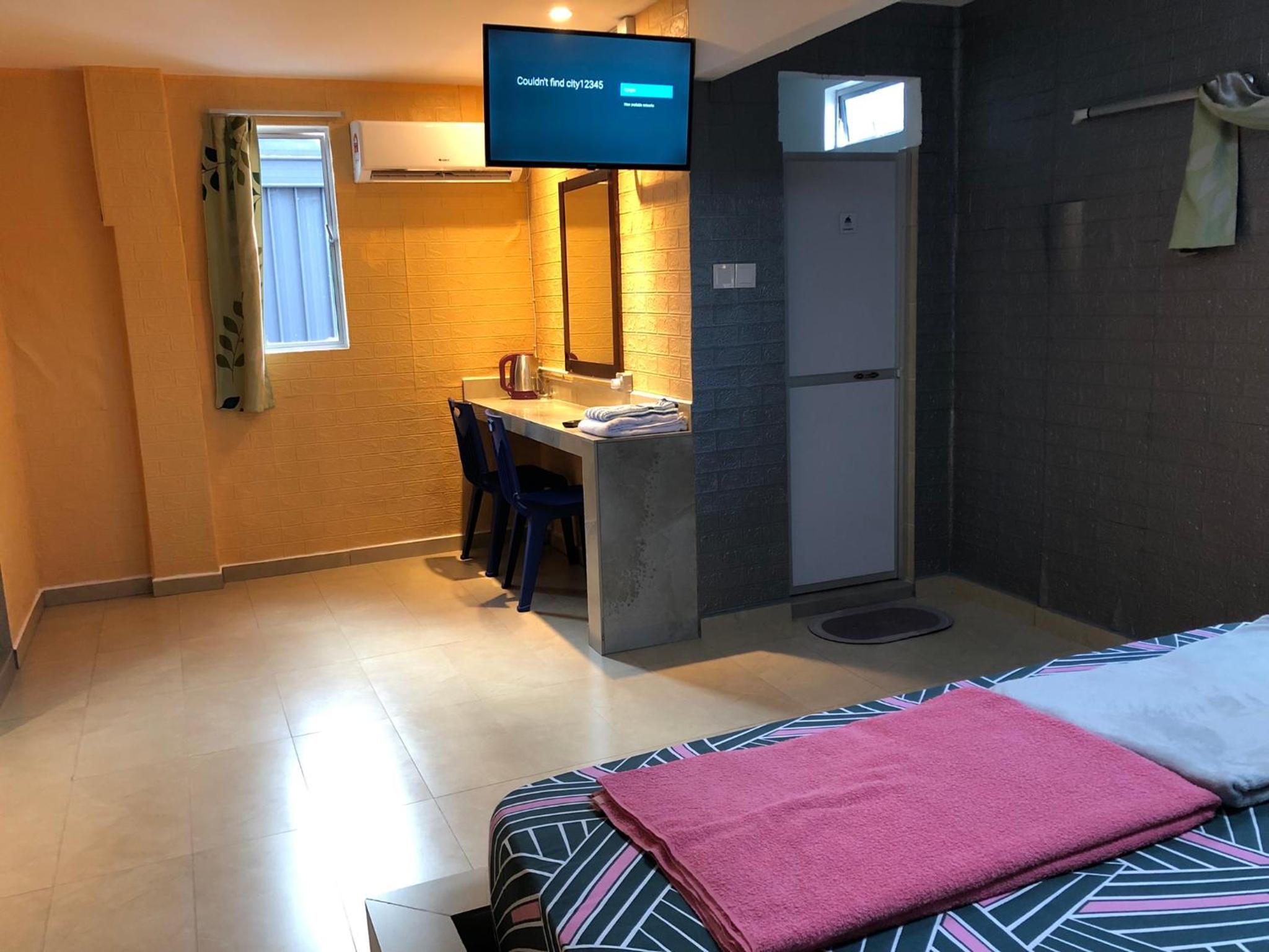 Double Room with Private Bathroom photo 1