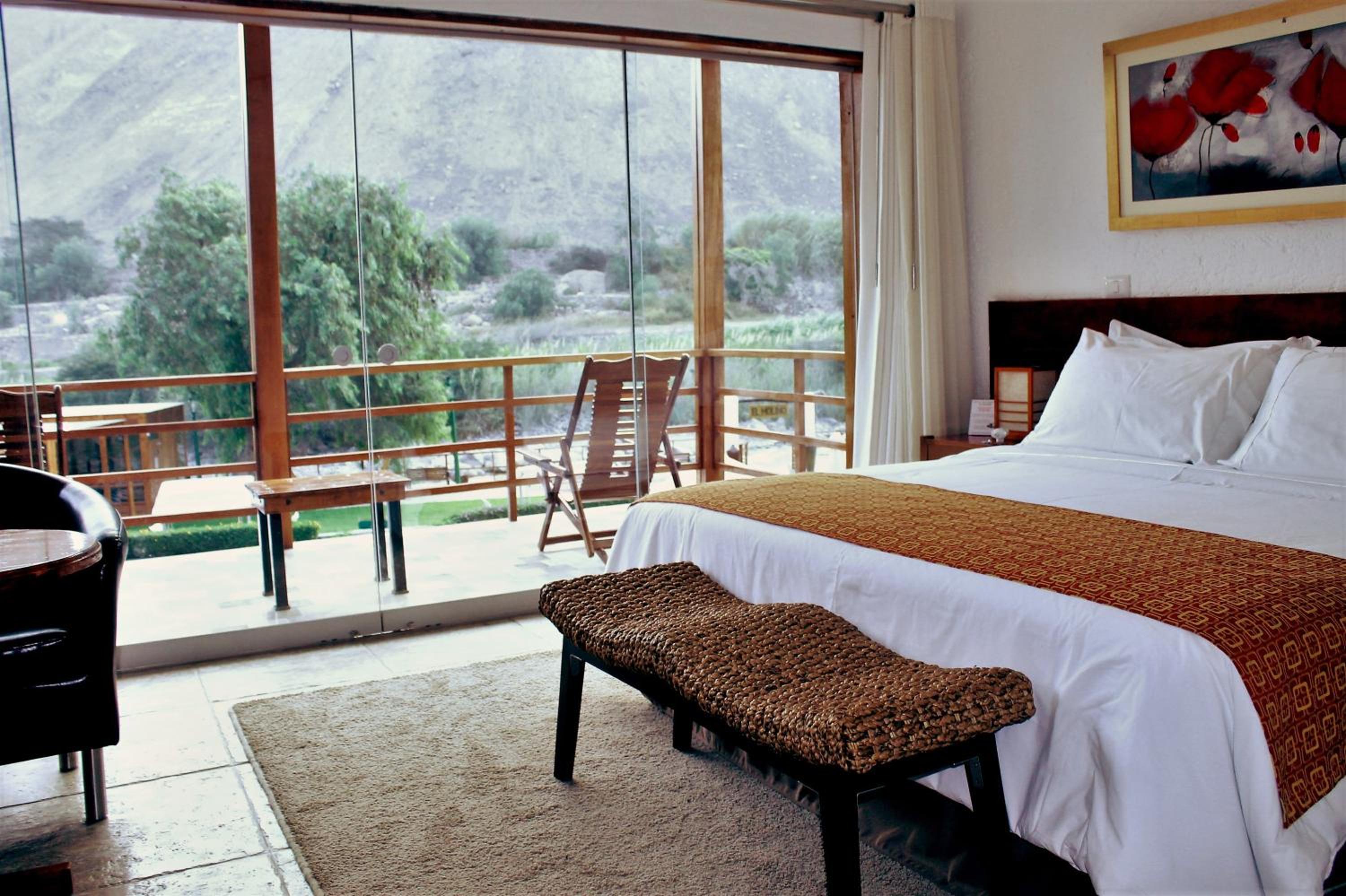 Suite with Pool View photo 1
